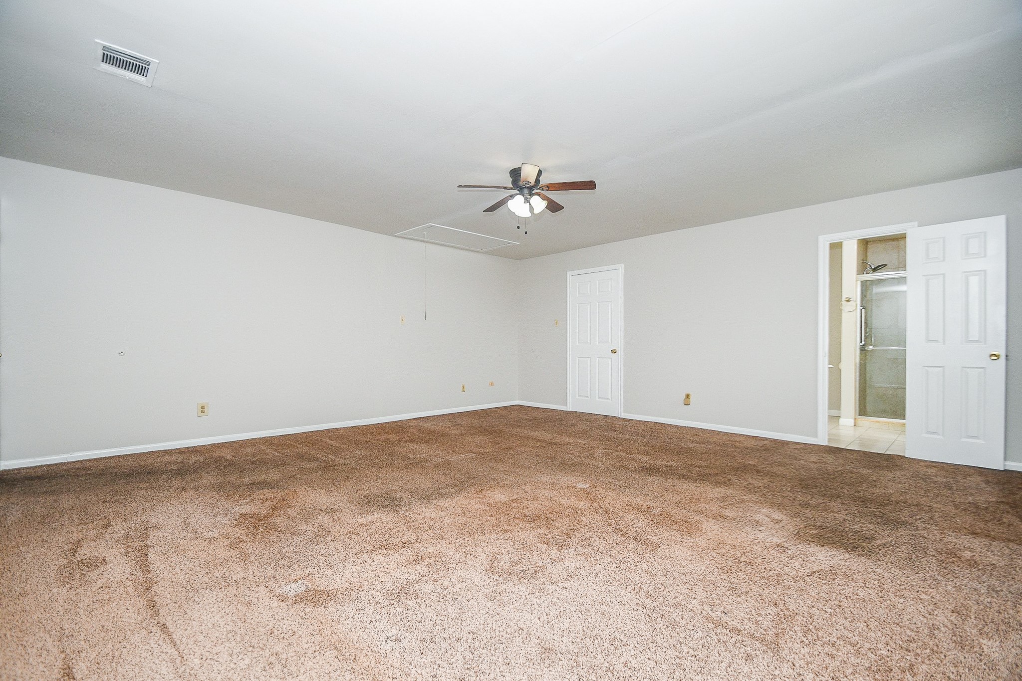6410 Bluestone Drive Property Photo 21
