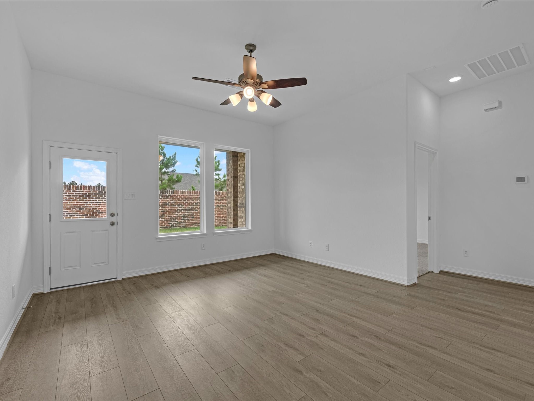 19023 Magnolia Willow Lane Property Photo 9
