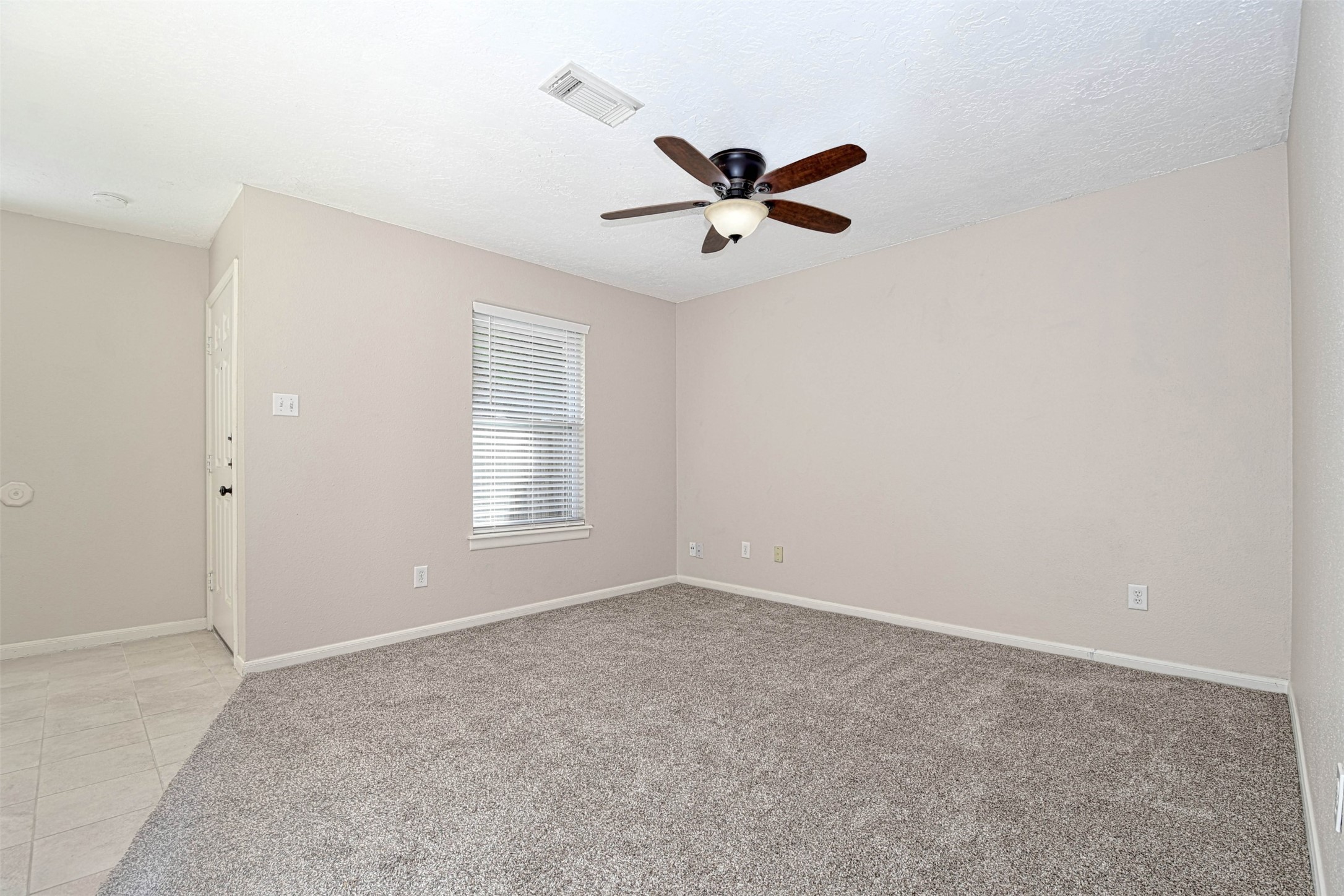 518 Moore Street Property Photo 14