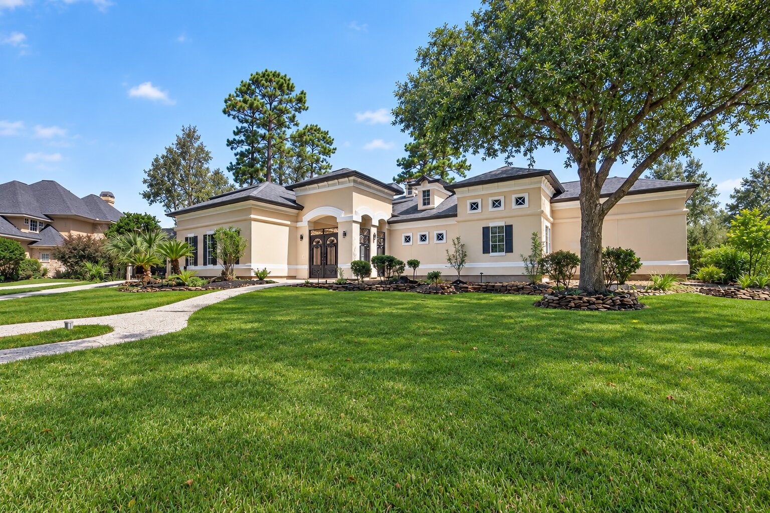 46 Kingwood Greens Drive Property Photo