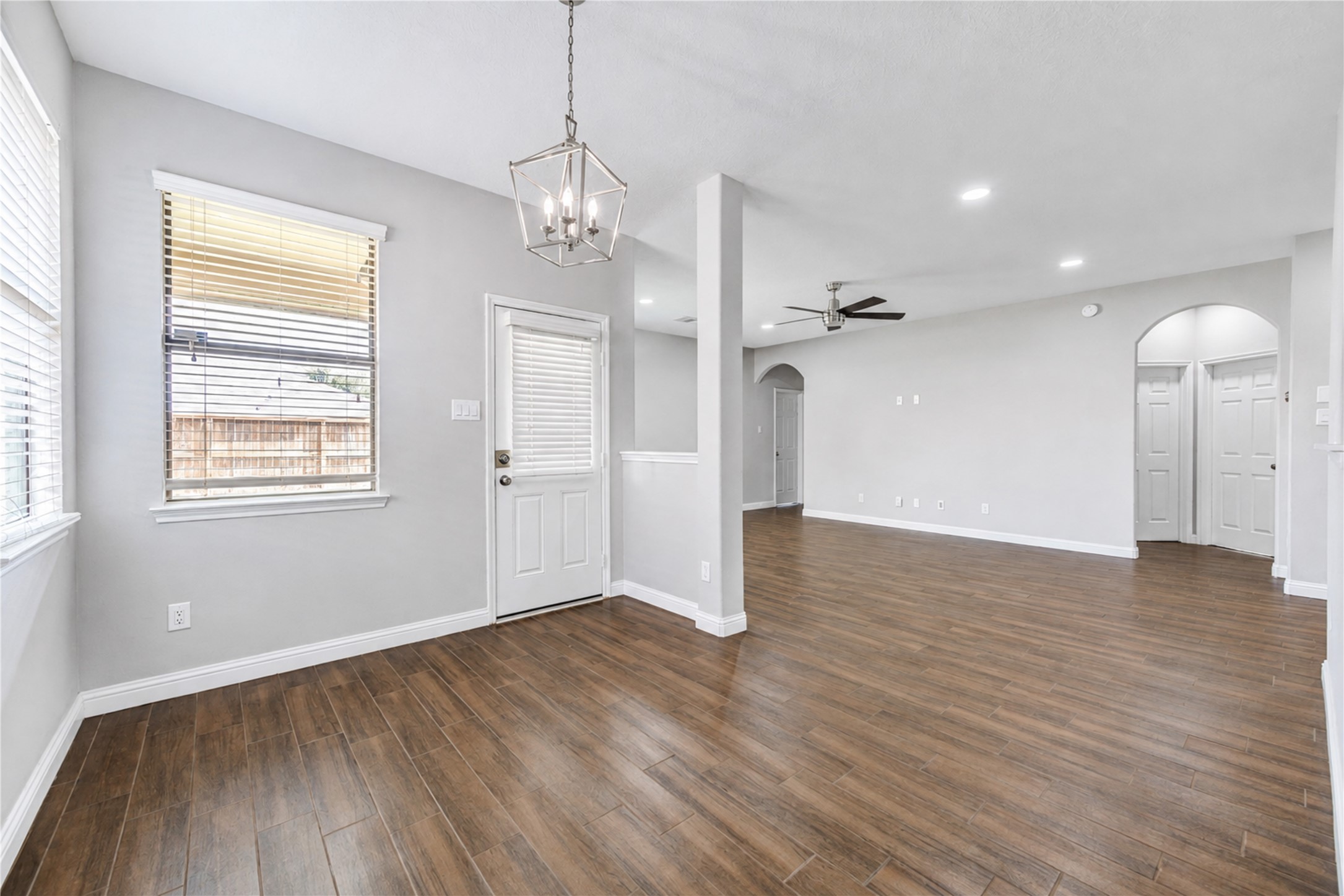 20138 Jasper Oaks Drive Property Photo 10