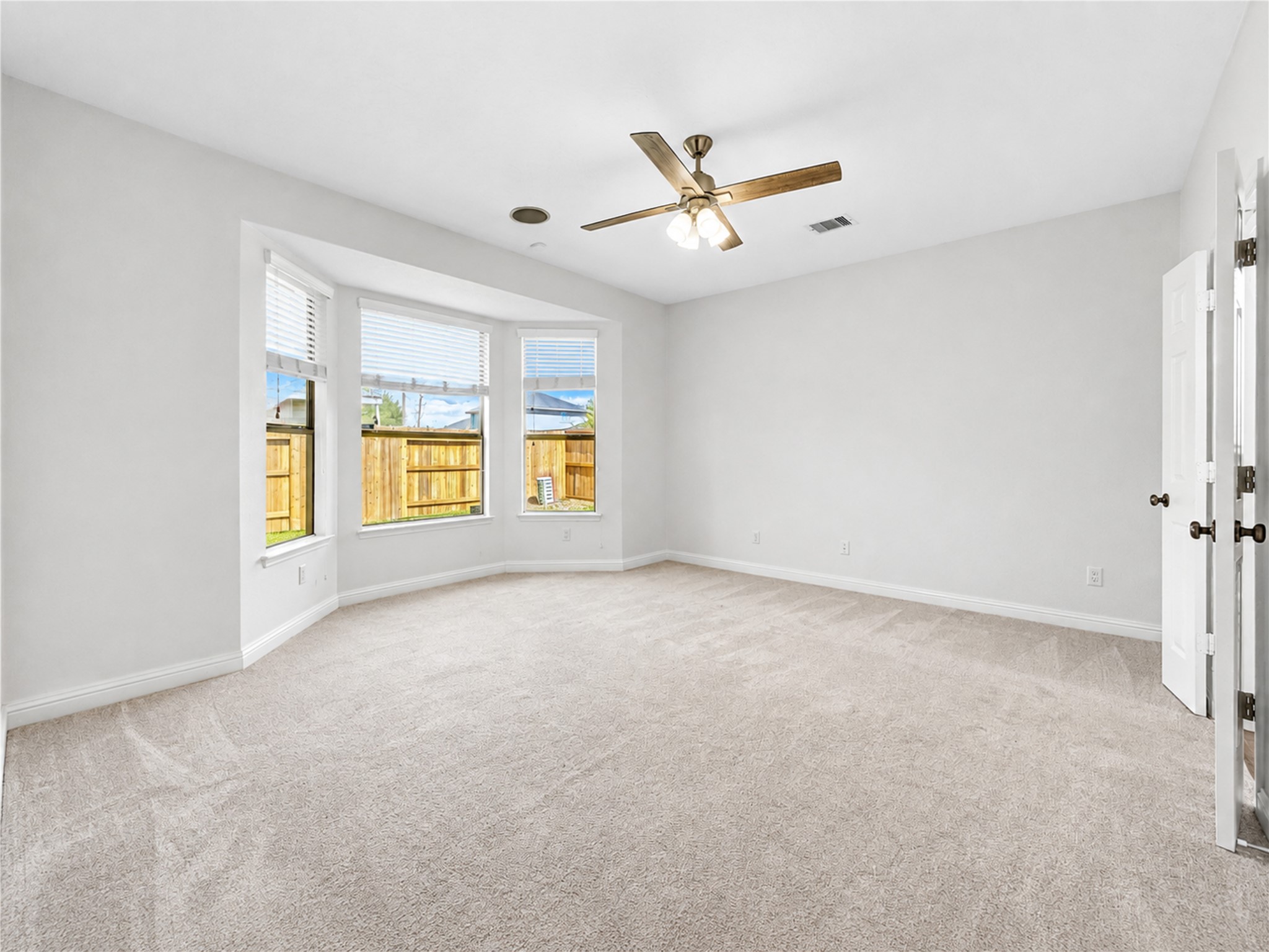 20138 Jasper Oaks Drive Property Photo 18