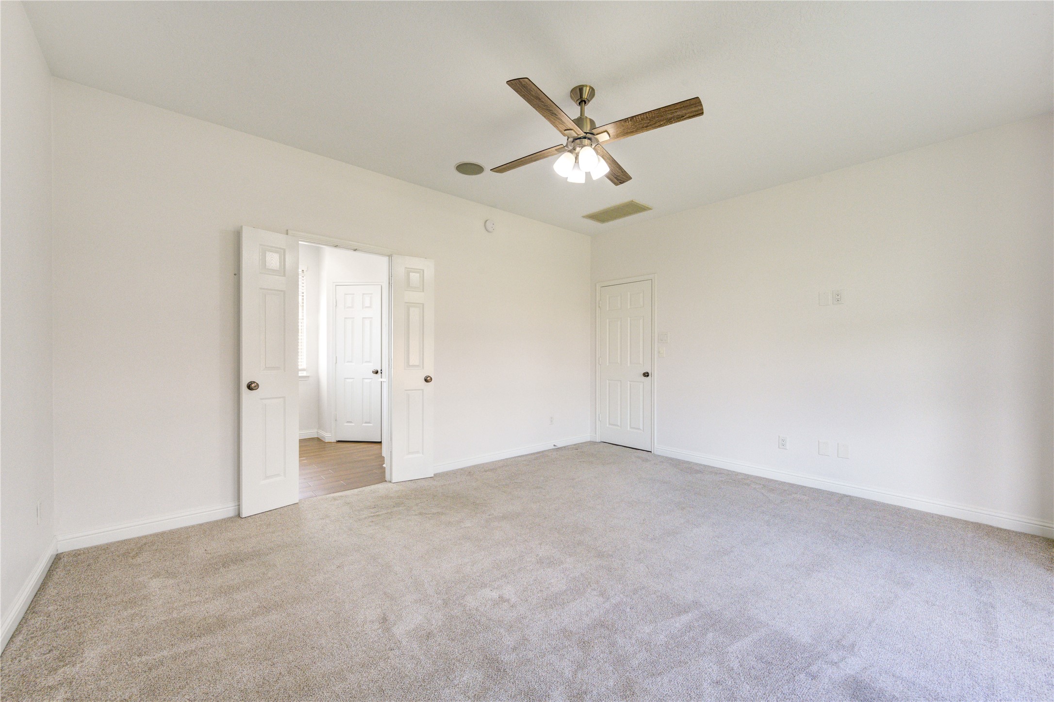 20138 Jasper Oaks Drive Property Photo 25