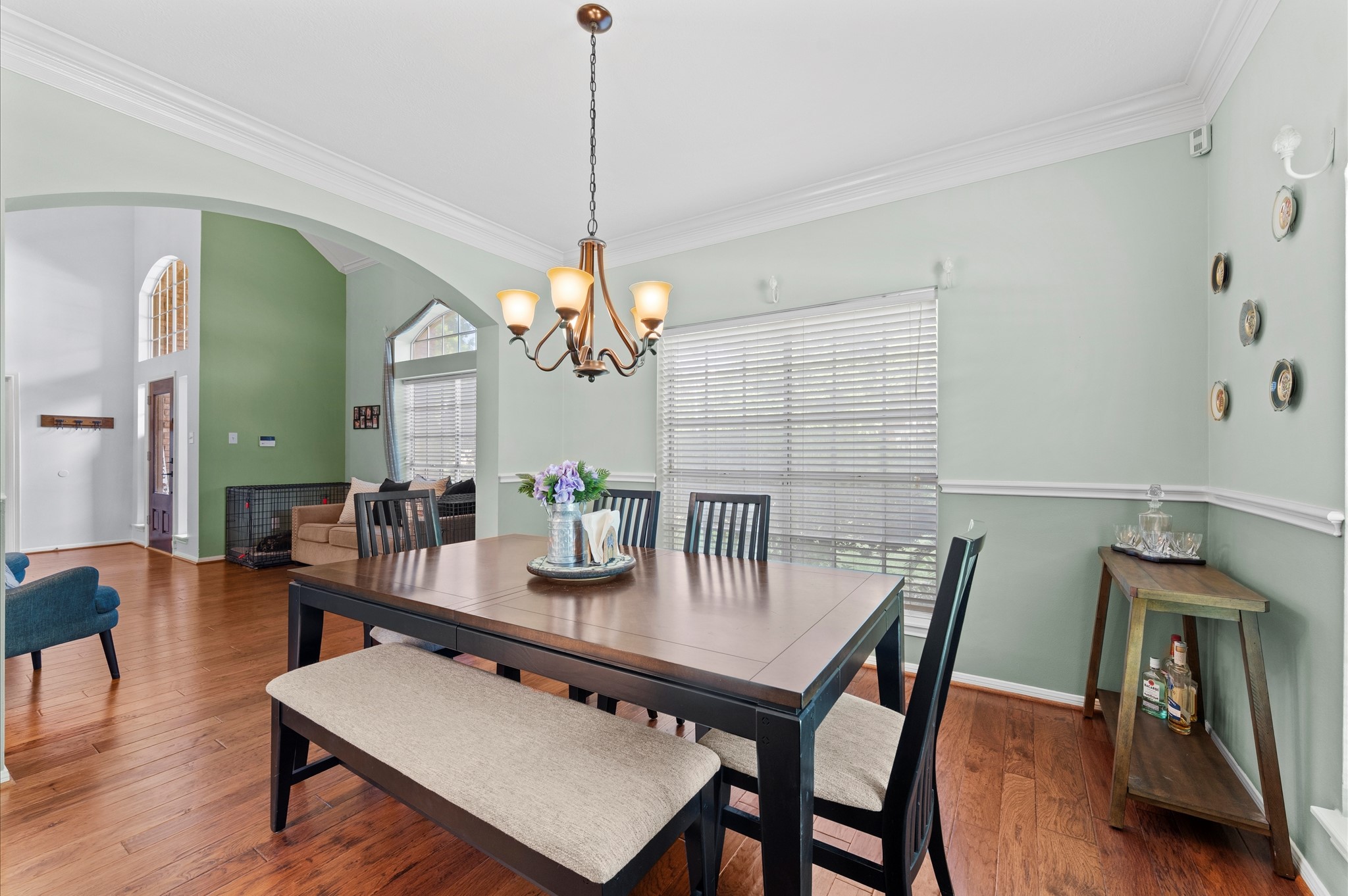 2526 Berkley Court Property Photo 5