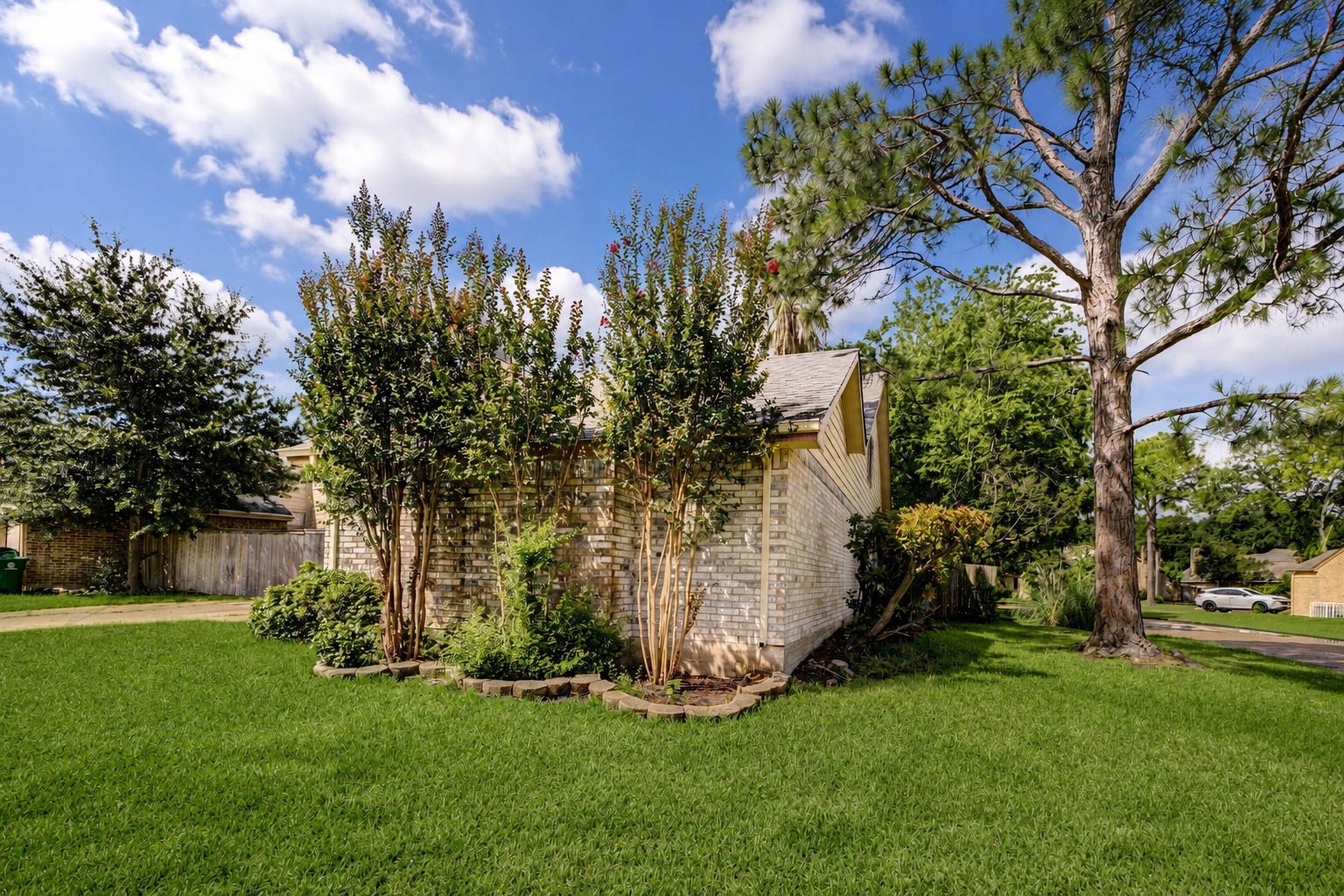 3102 Ashford Bend Drive Property Photo 24