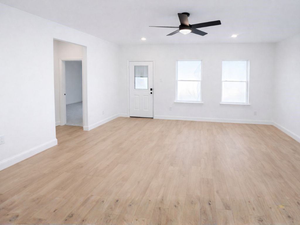 25701 John Wayne Road Property Photo 2