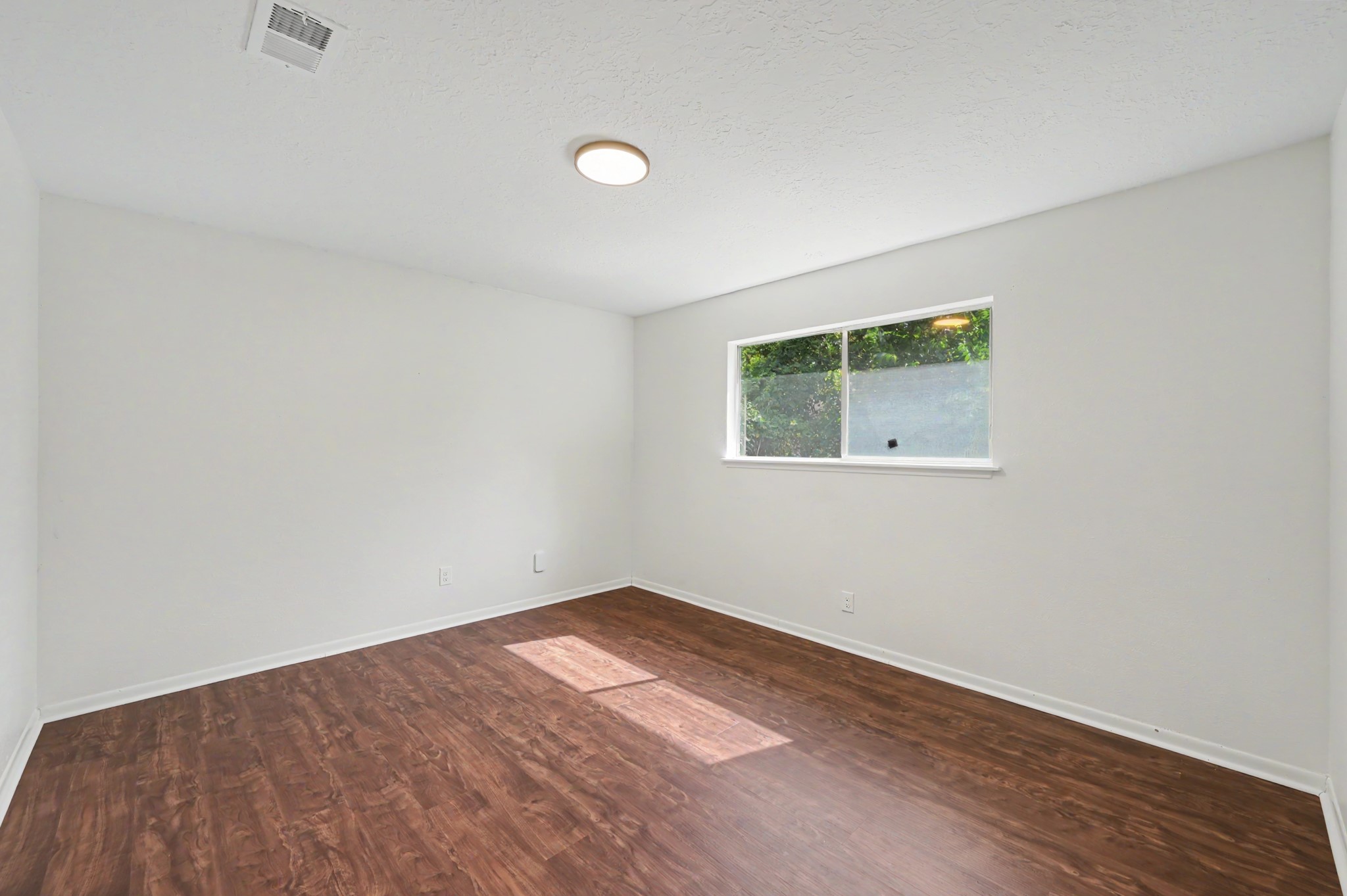 1409 S 3rd Street Property Photo 21