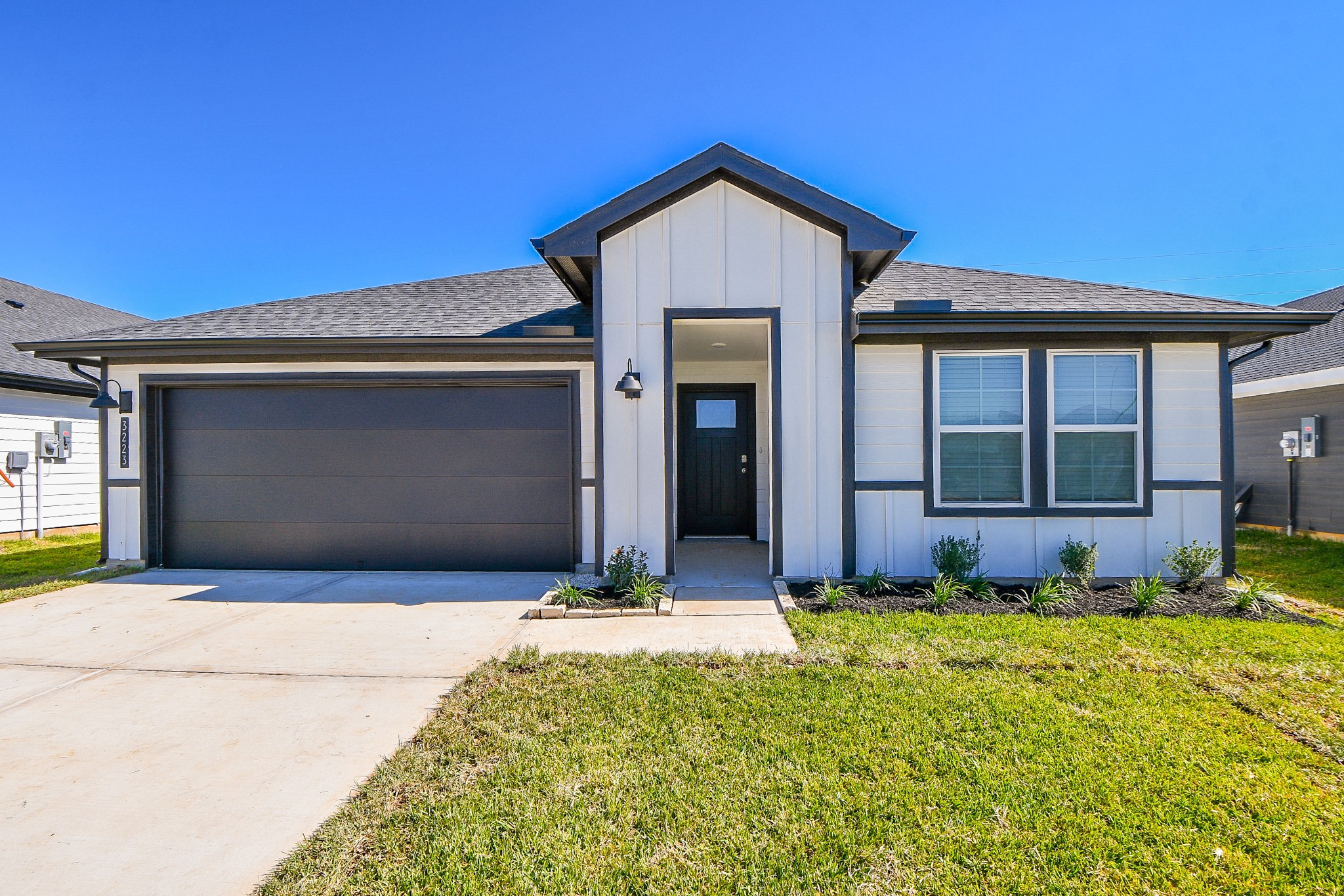 3223 Langley Bend Lane Property Photo