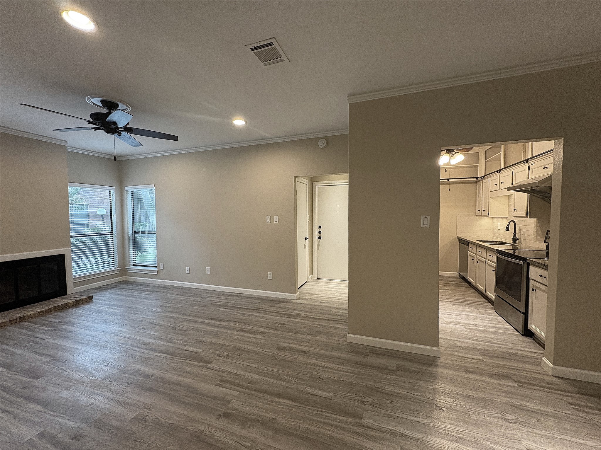 1201 Bering Drive 39 Property Photo 5