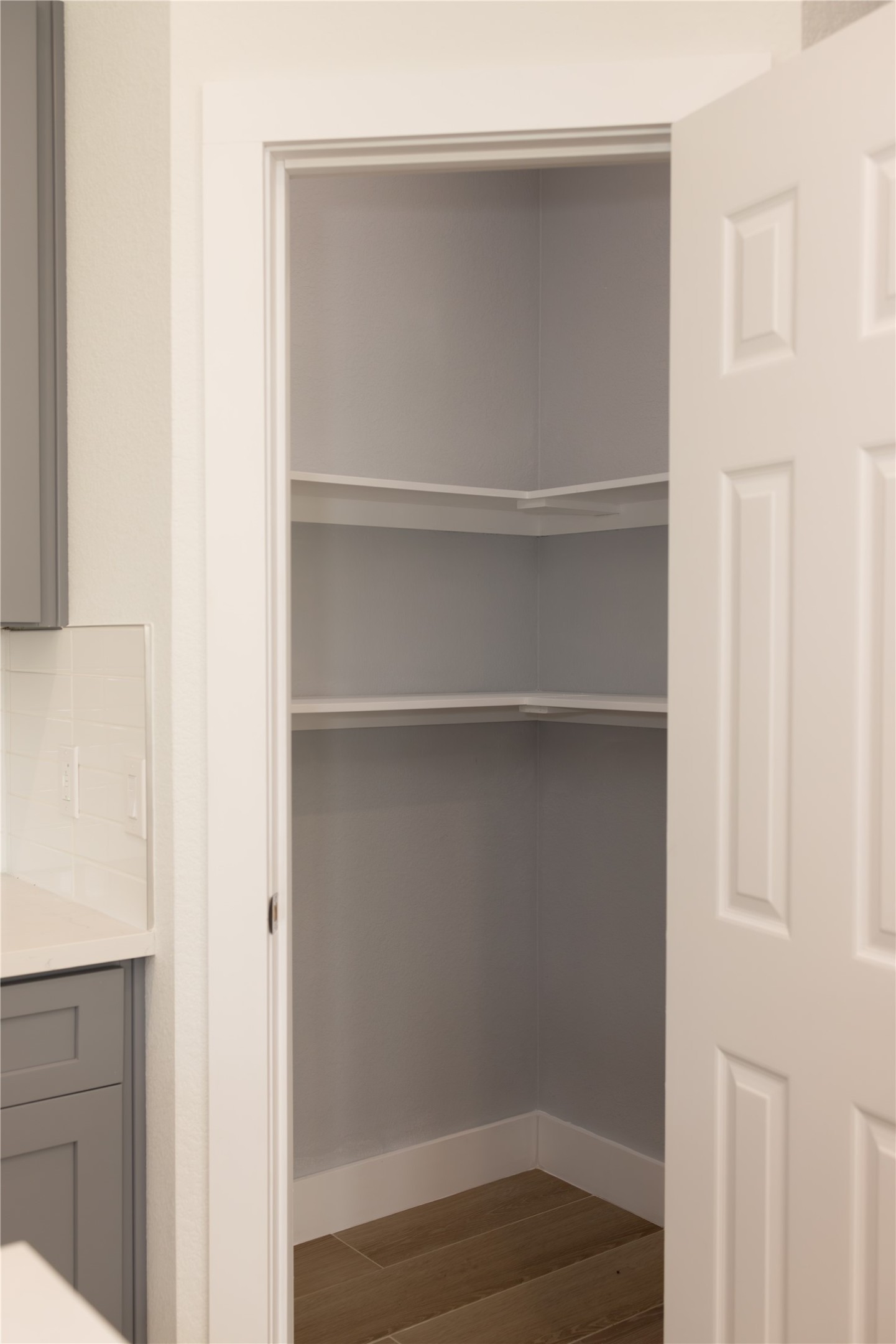 1300 Edison Avenue Property Photo 15