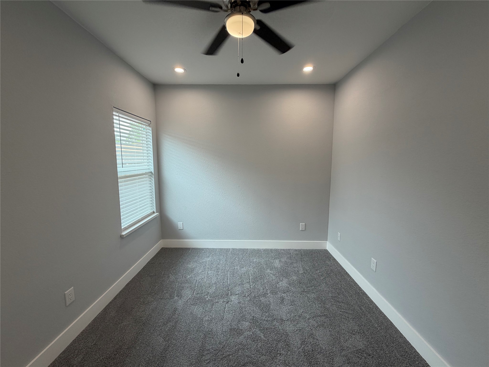 1300 Edison Avenue Property Photo 26