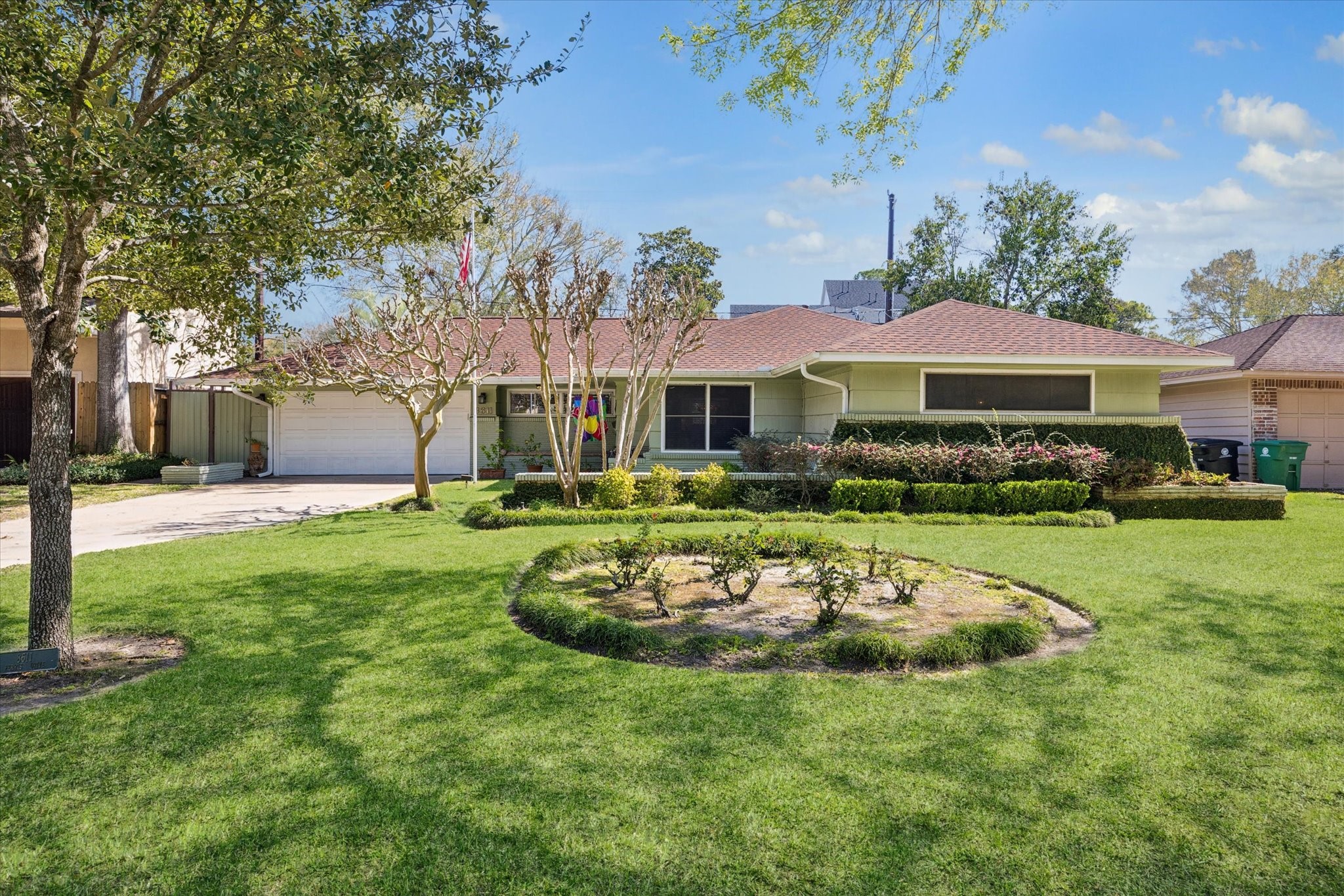 8611 Ferris Drive Property Photo 3