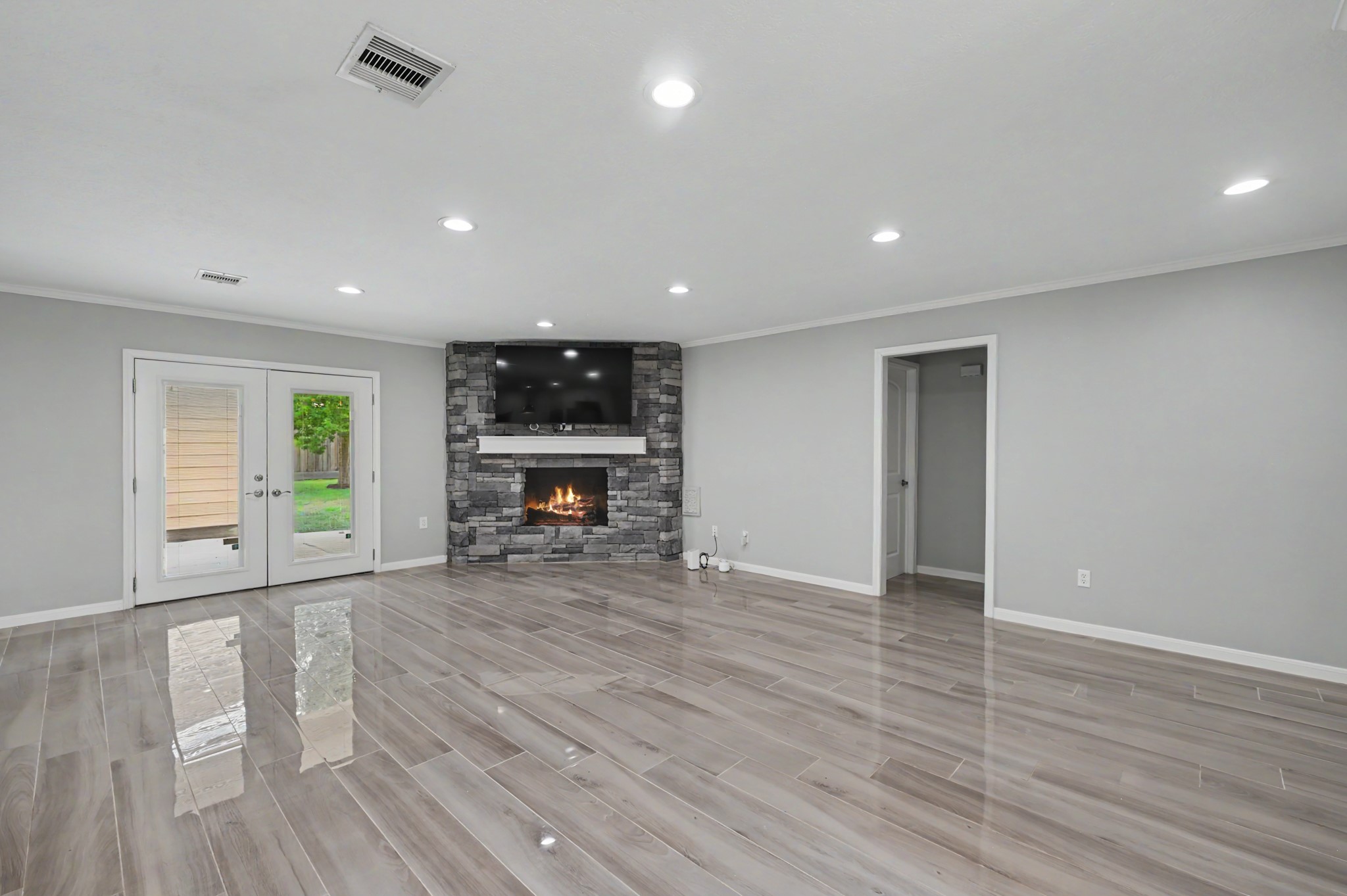 15038 Rose Valley Drive Property Photo 9