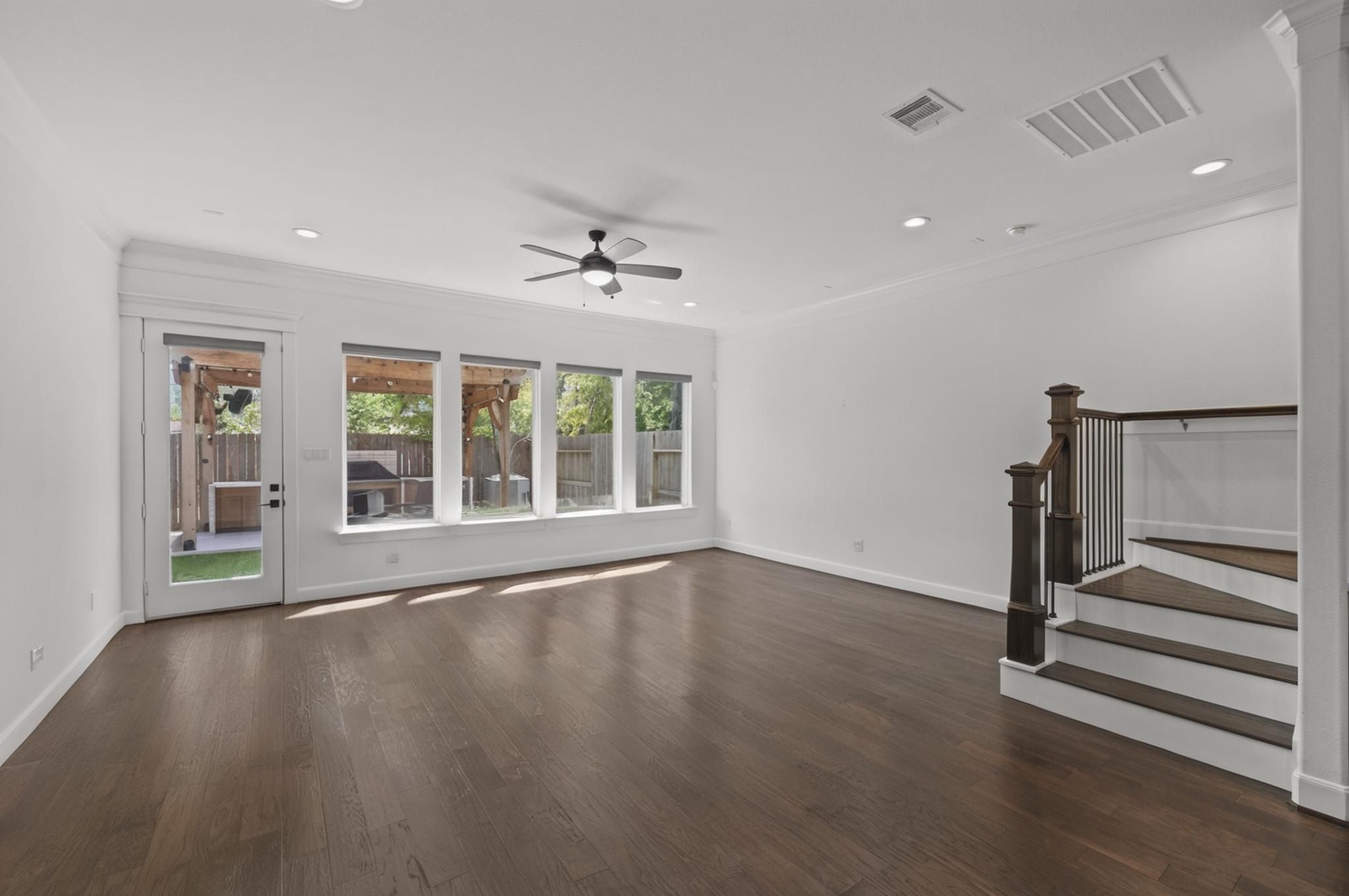1128 Malone Street Property Photo 16