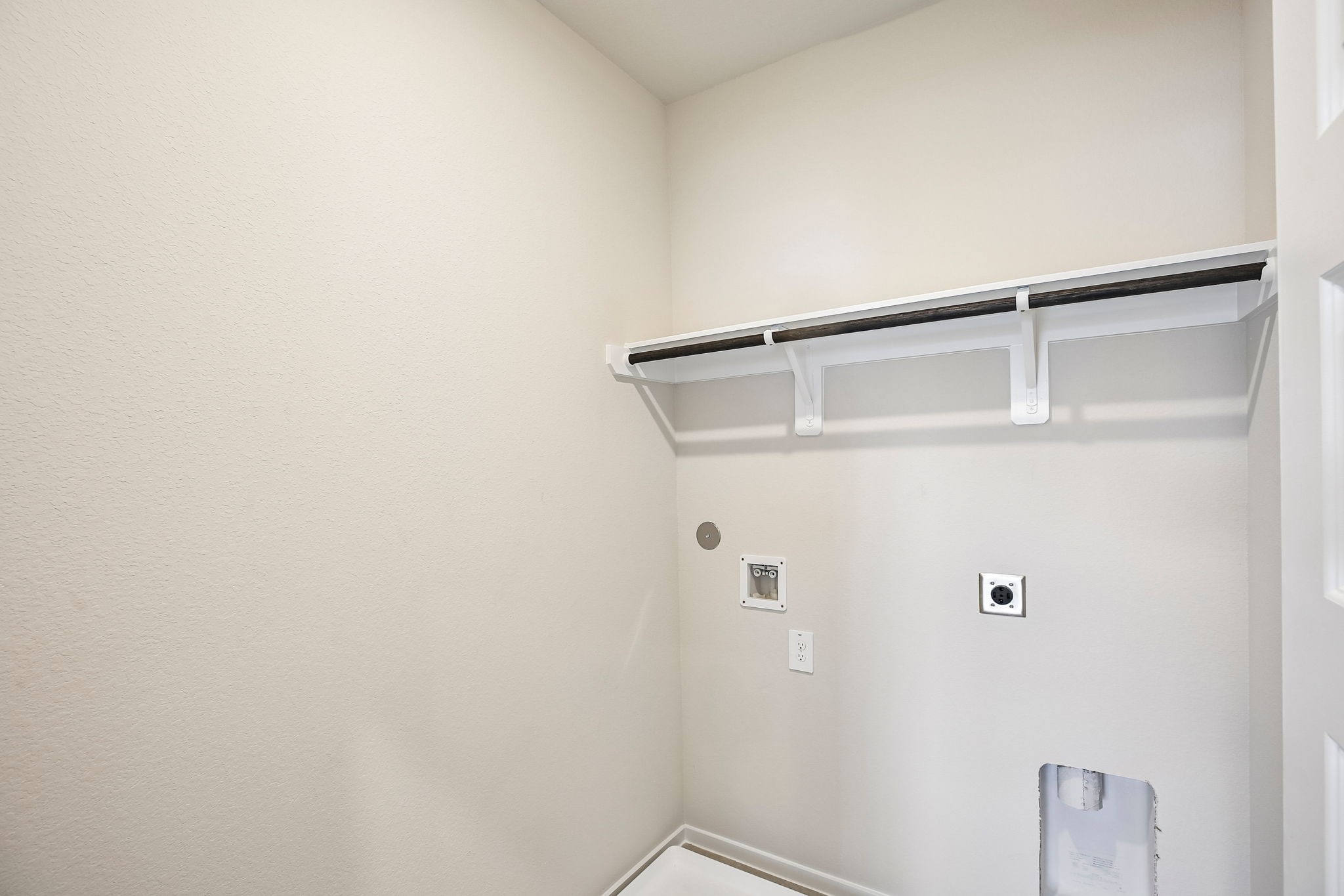 1007 Cedar Place Lane Property Photo 17