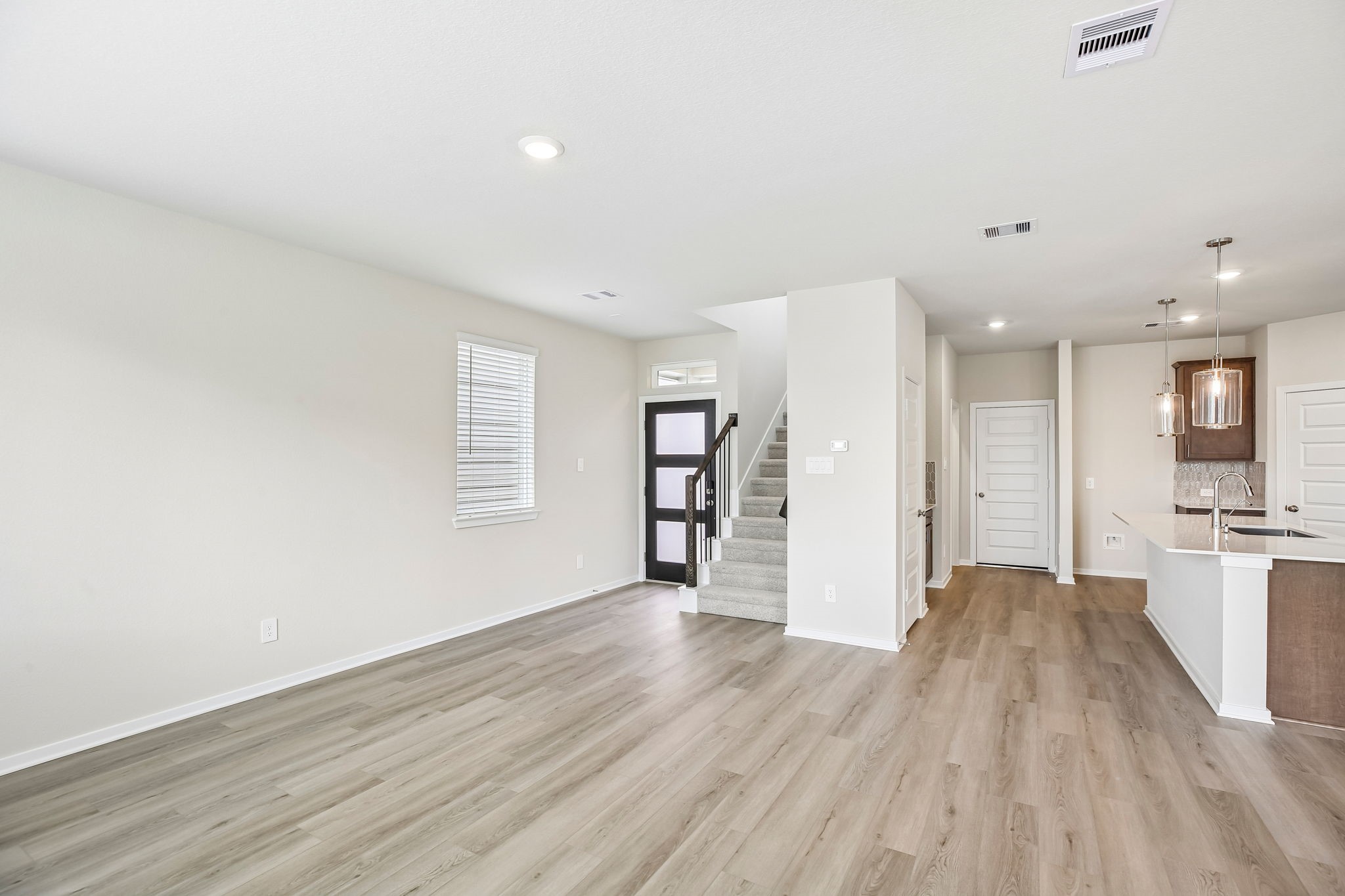 1007 Cedar Place Lane Property Photo 19