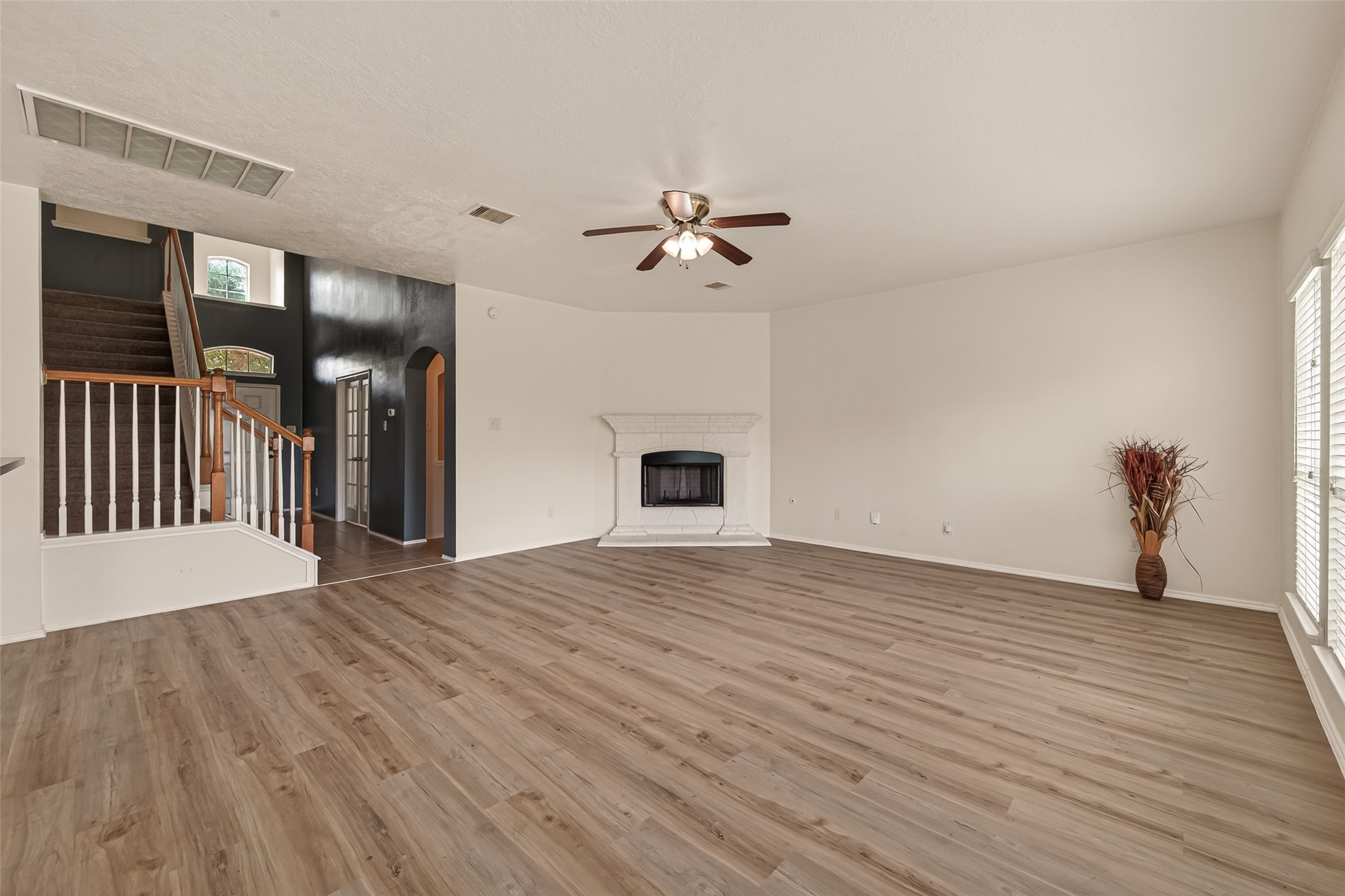 18518 Bare Meadow Lane Property Photo 7
