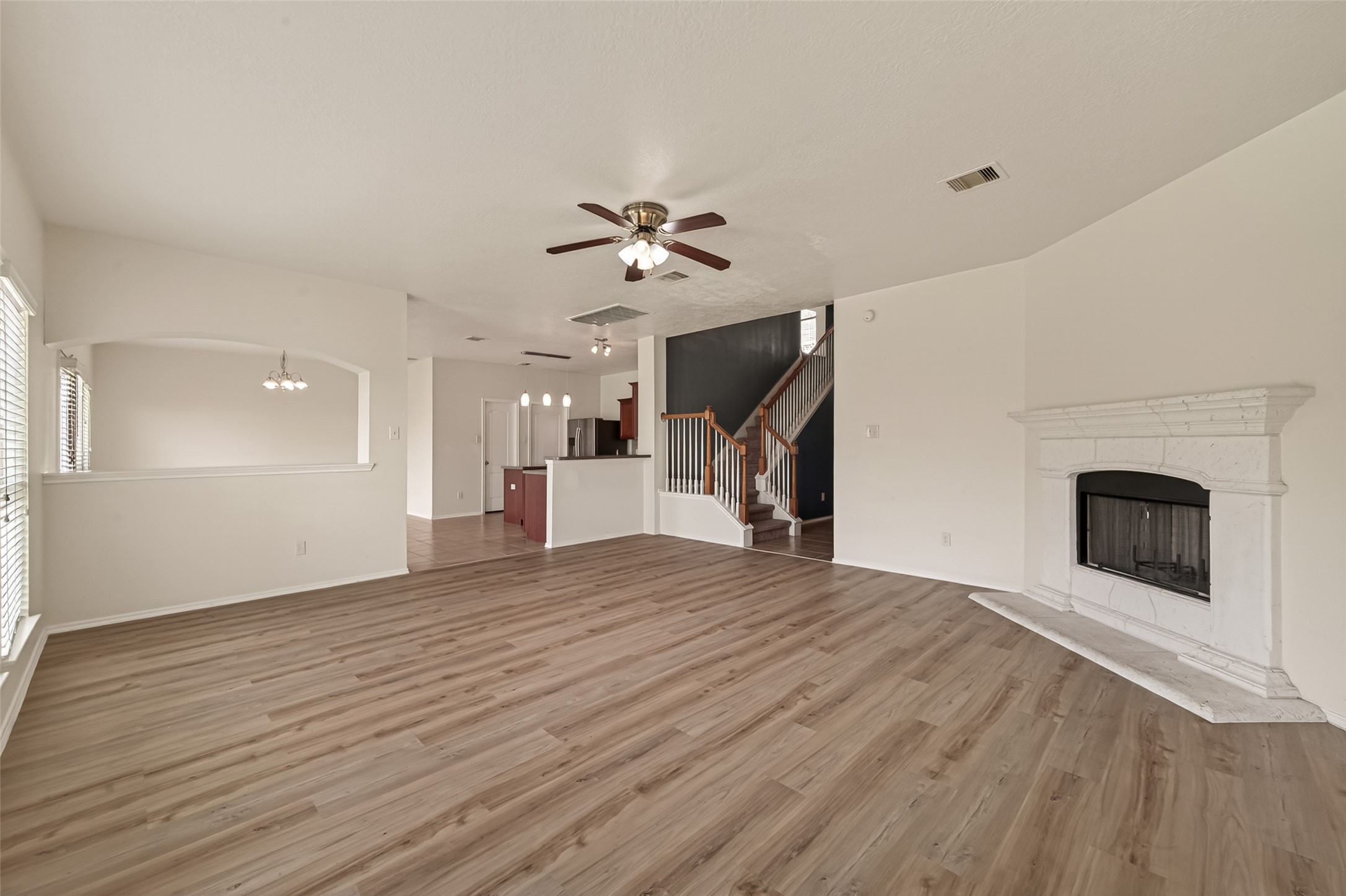 18518 Bare Meadow Lane Property Photo 8