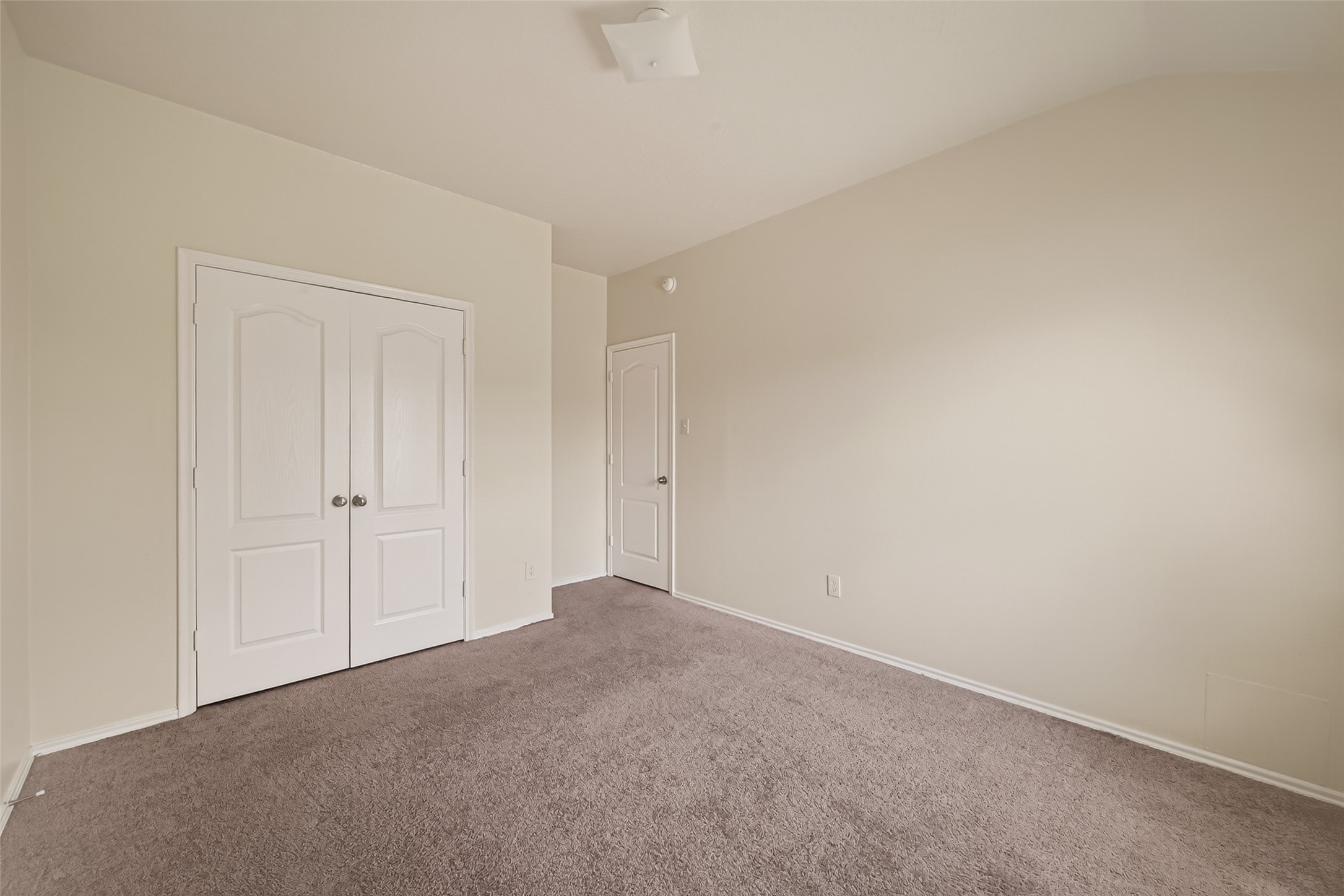 18518 Bare Meadow Lane Property Photo 28