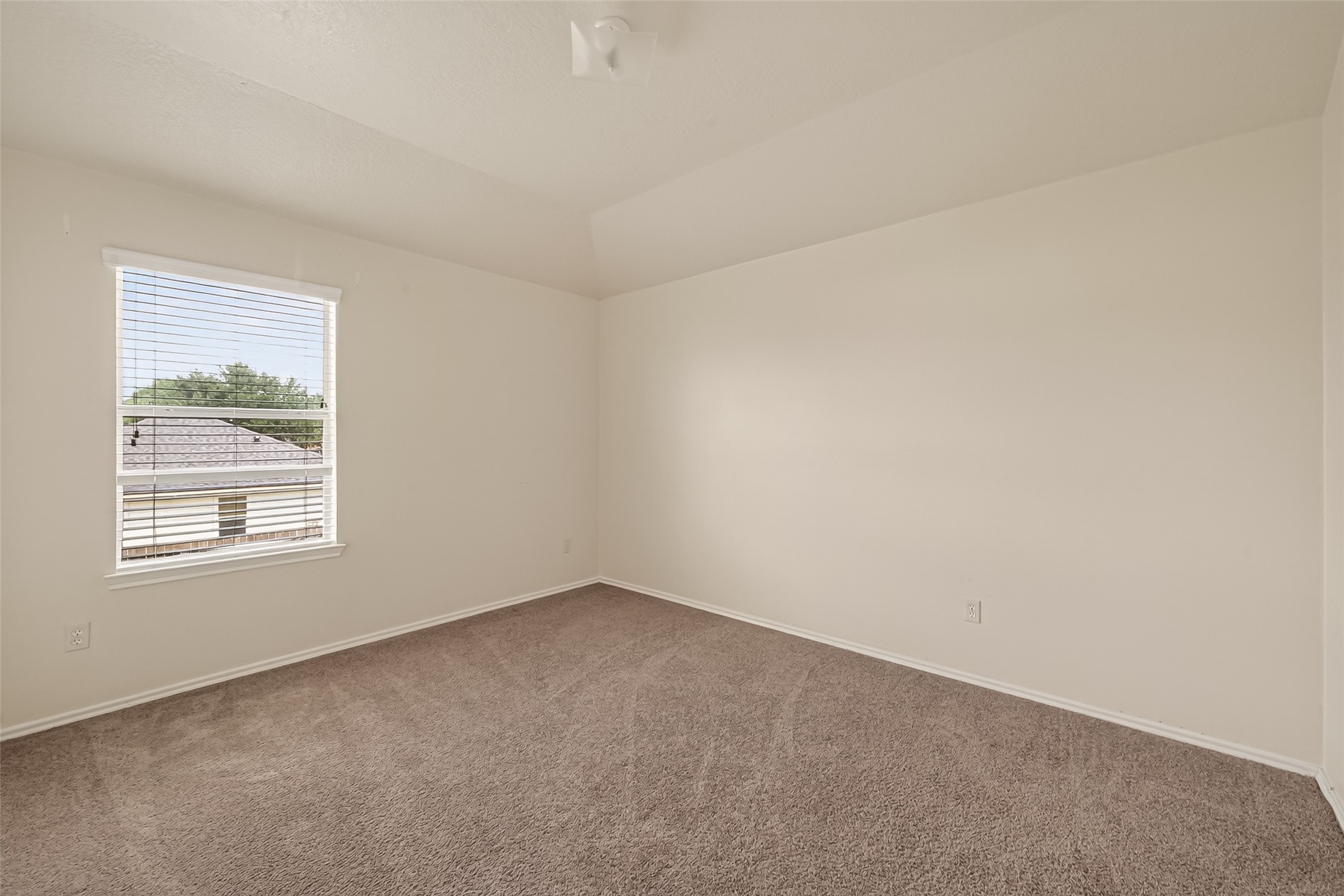 18518 Bare Meadow Lane Property Photo 31