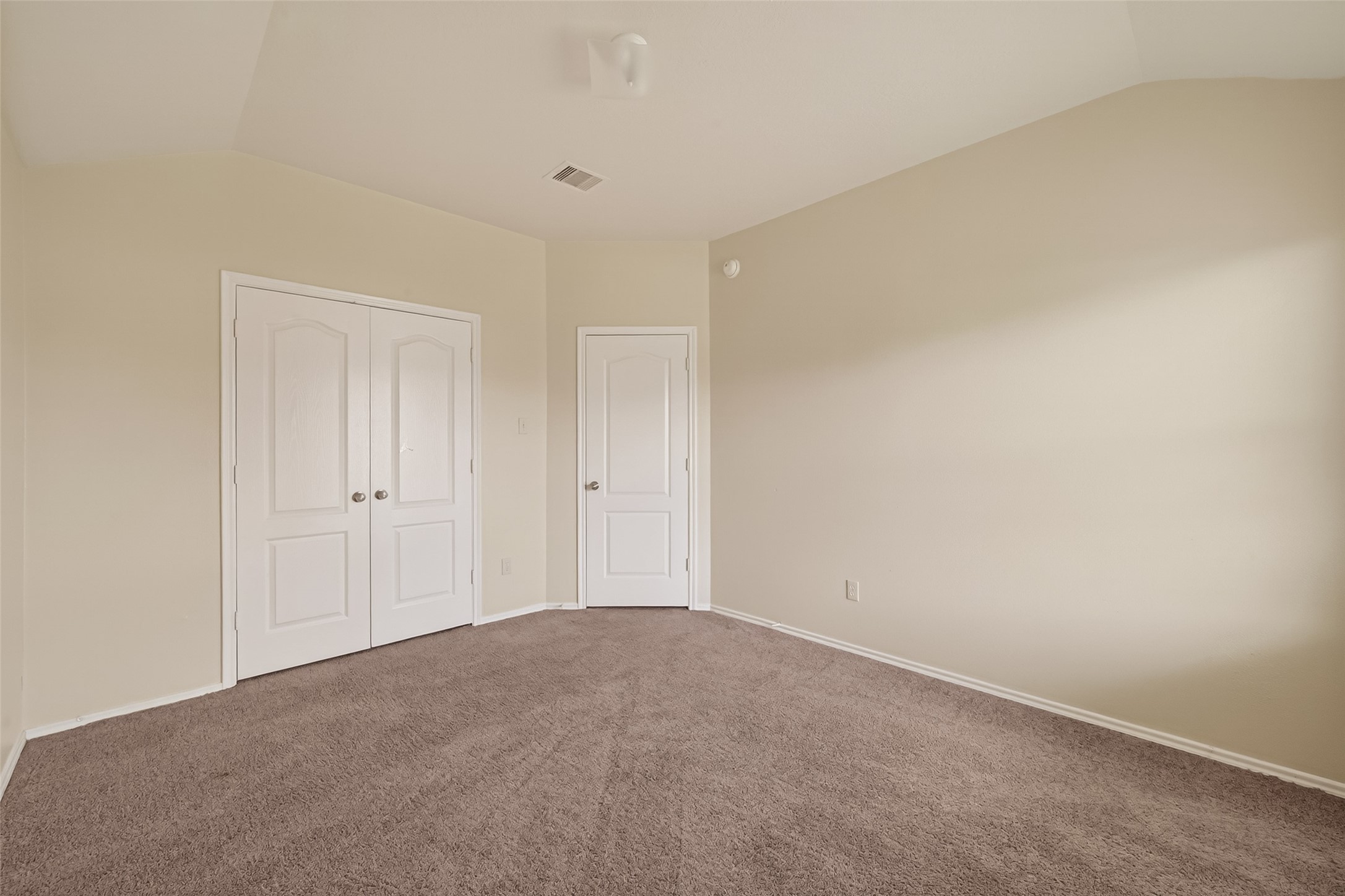 18518 Bare Meadow Lane Property Photo 32