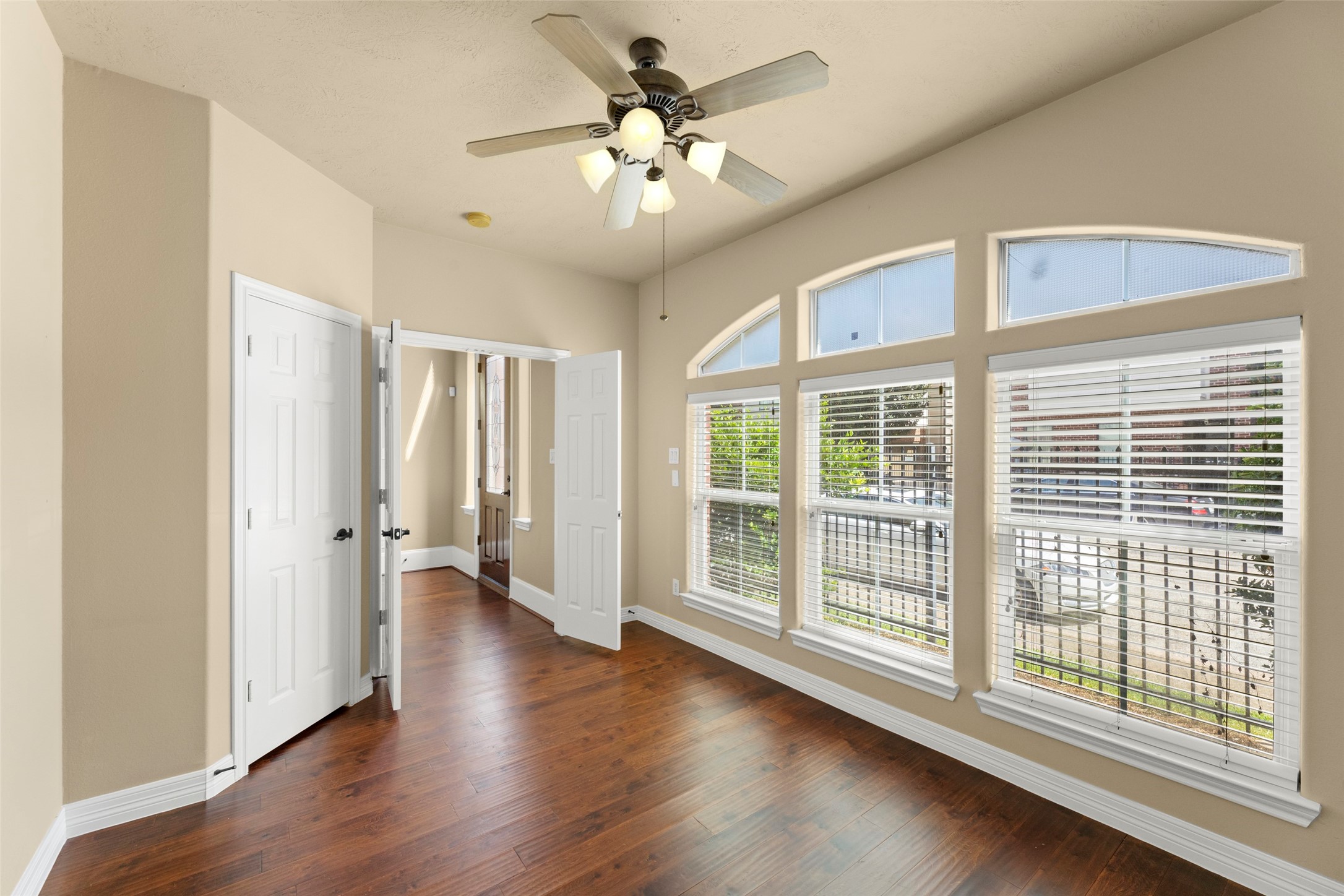 1716 Aden Drive Property Photo 8