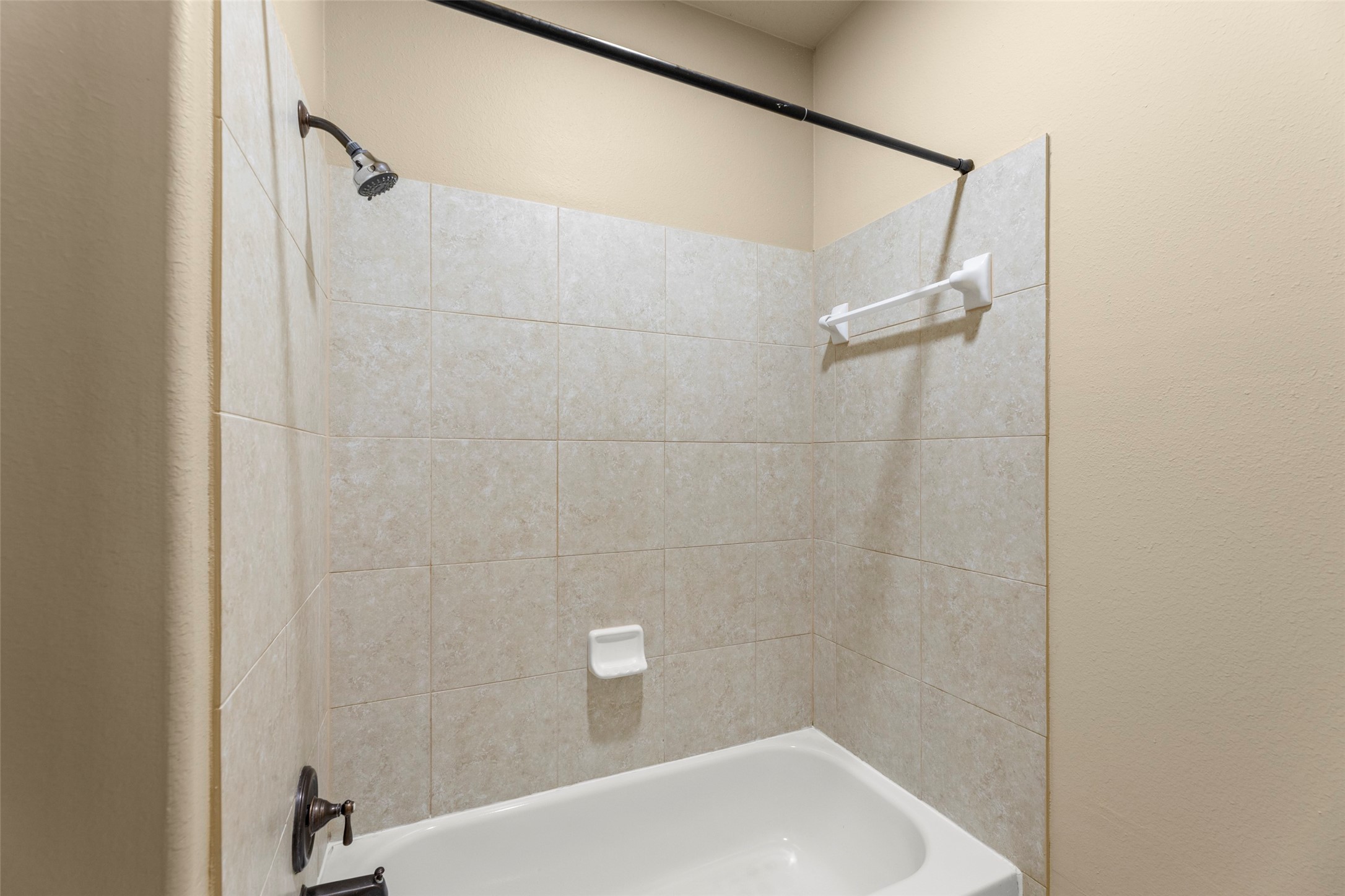 1716 Aden Drive Property Photo 13
