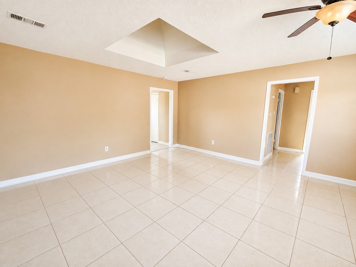 2507 Ciderwood Drive Property Photo 7