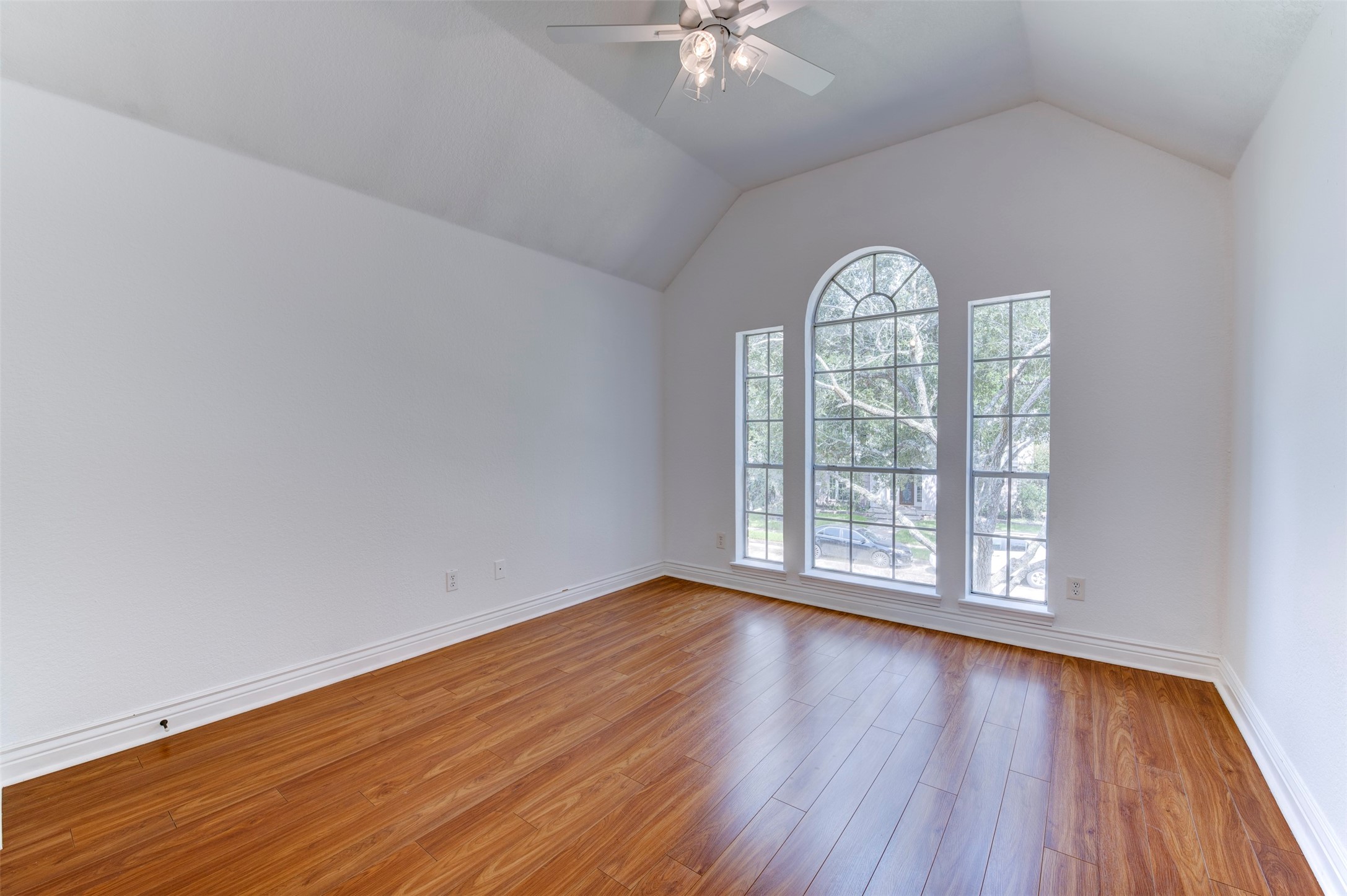 4122 Casa Del Lago Drive Property Photo 13