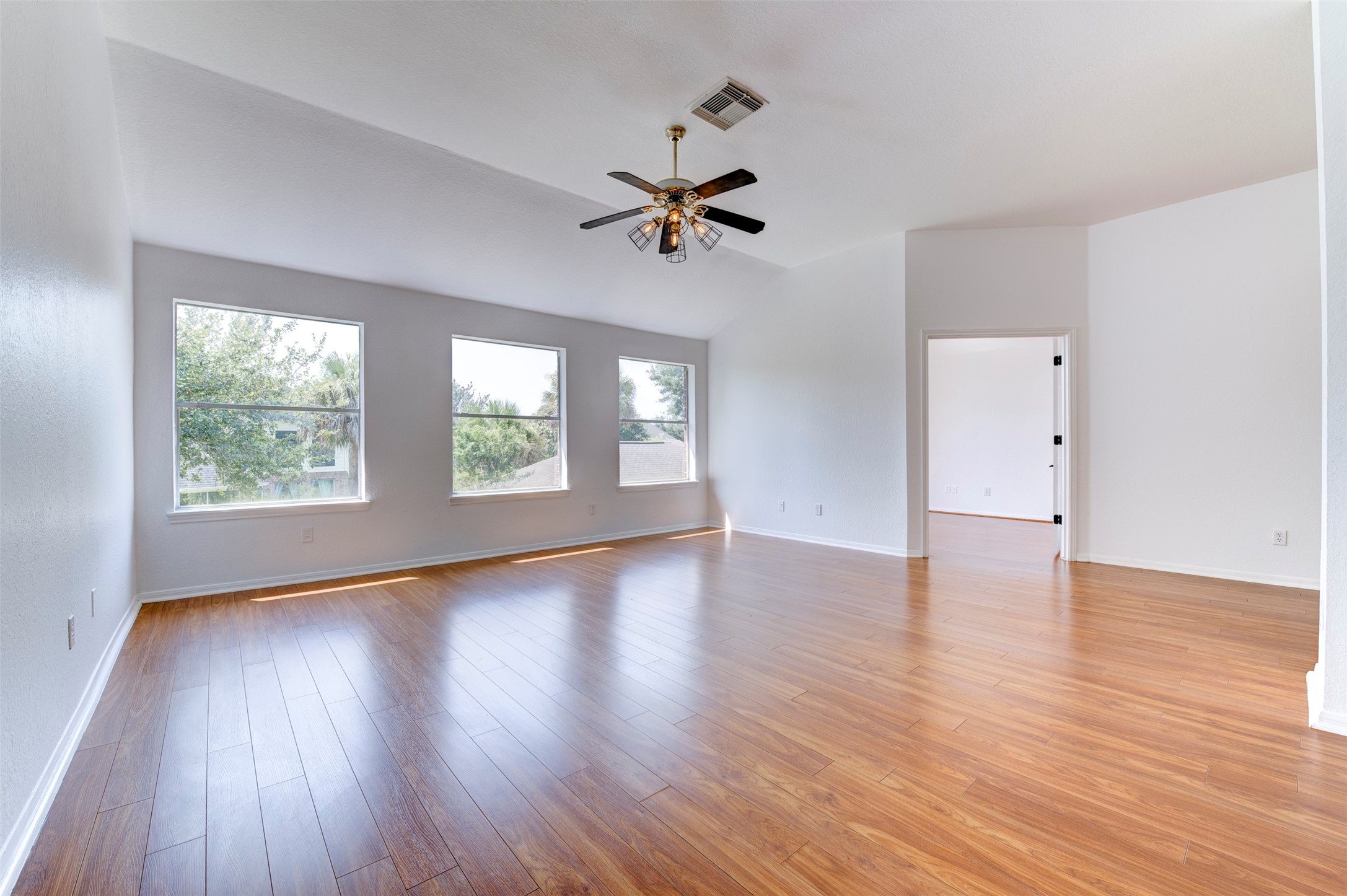 4122 Casa Del Lago Drive Property Photo 20