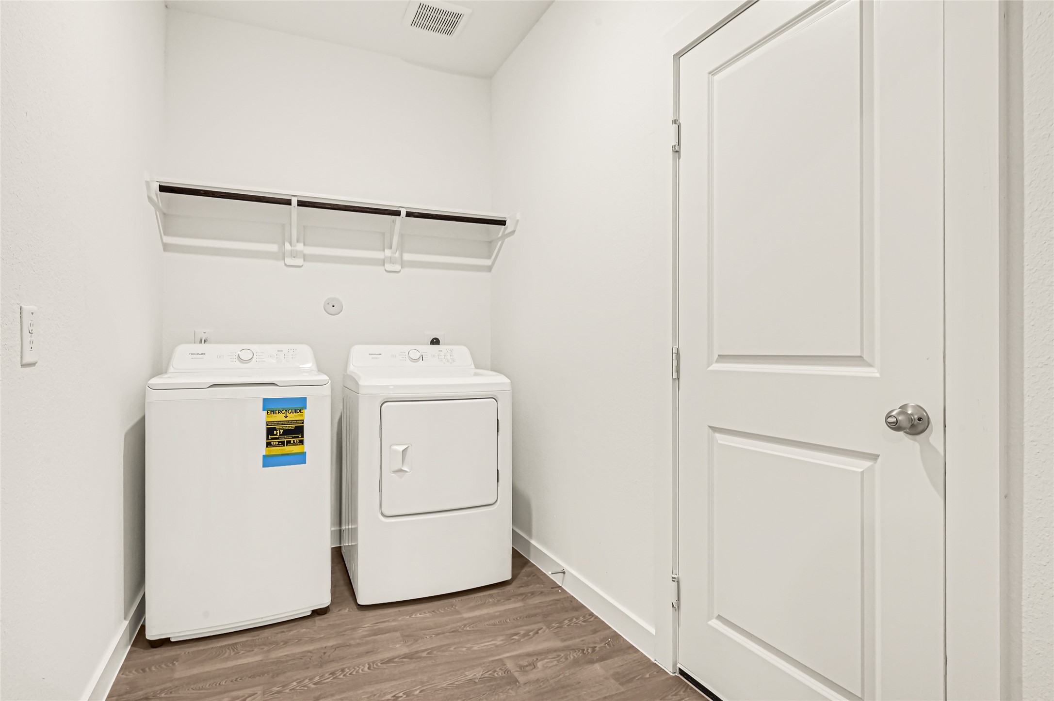 6814 Spur Creek Drive Property Photo 10