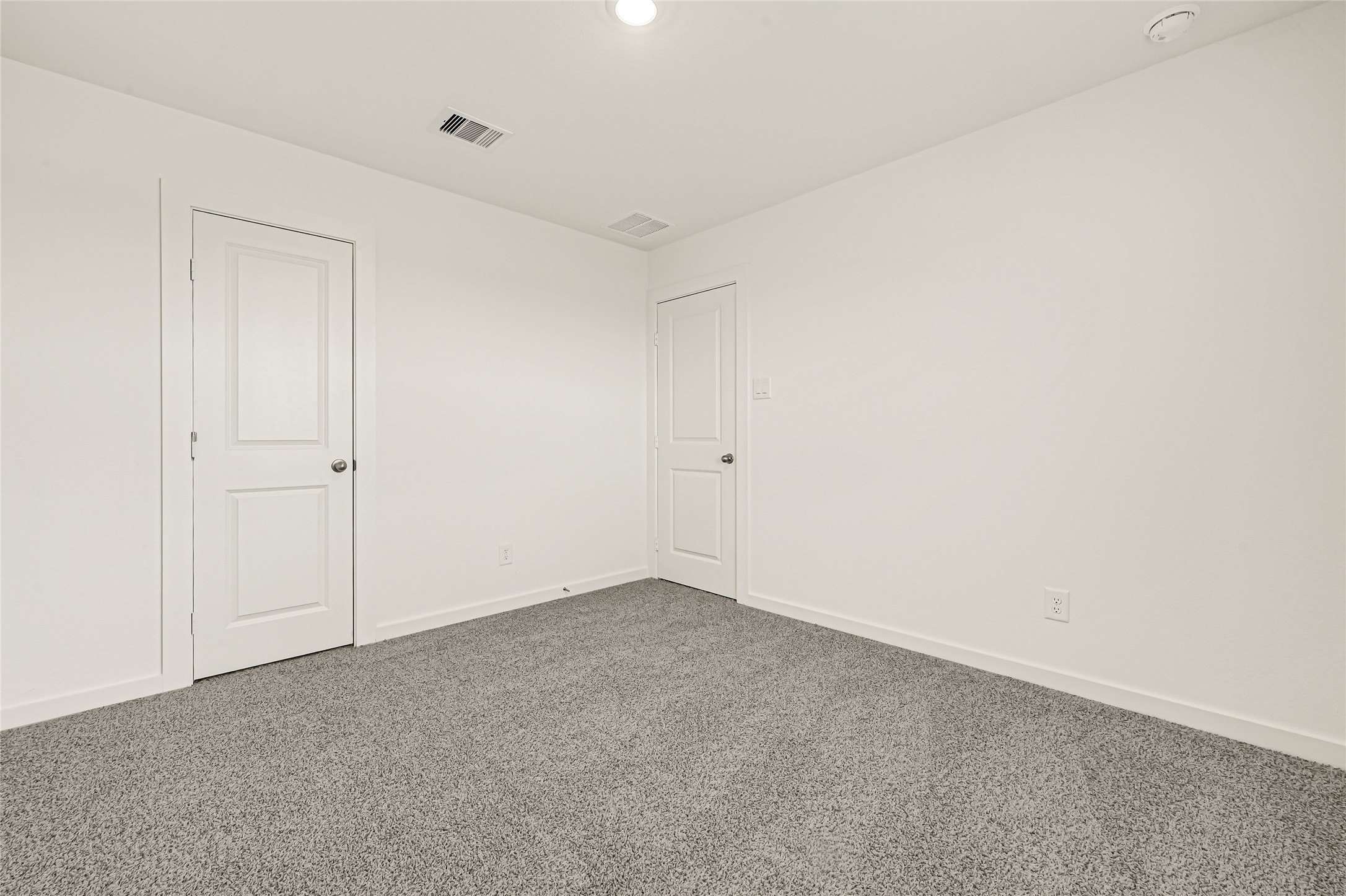 6814 Spur Creek Drive Property Photo 28