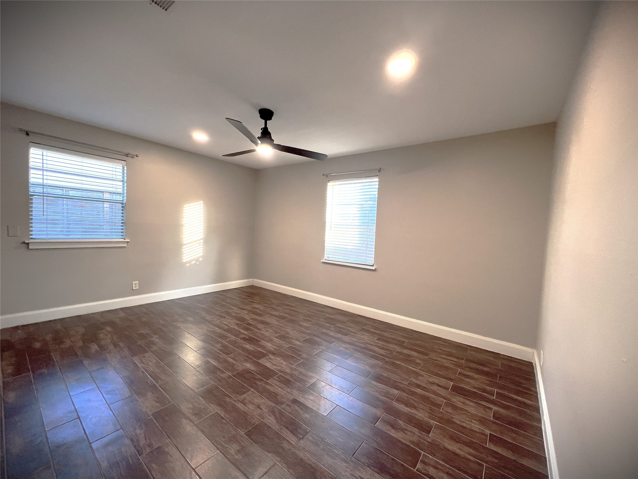 10014 Cedardale Drive Property Photo 14