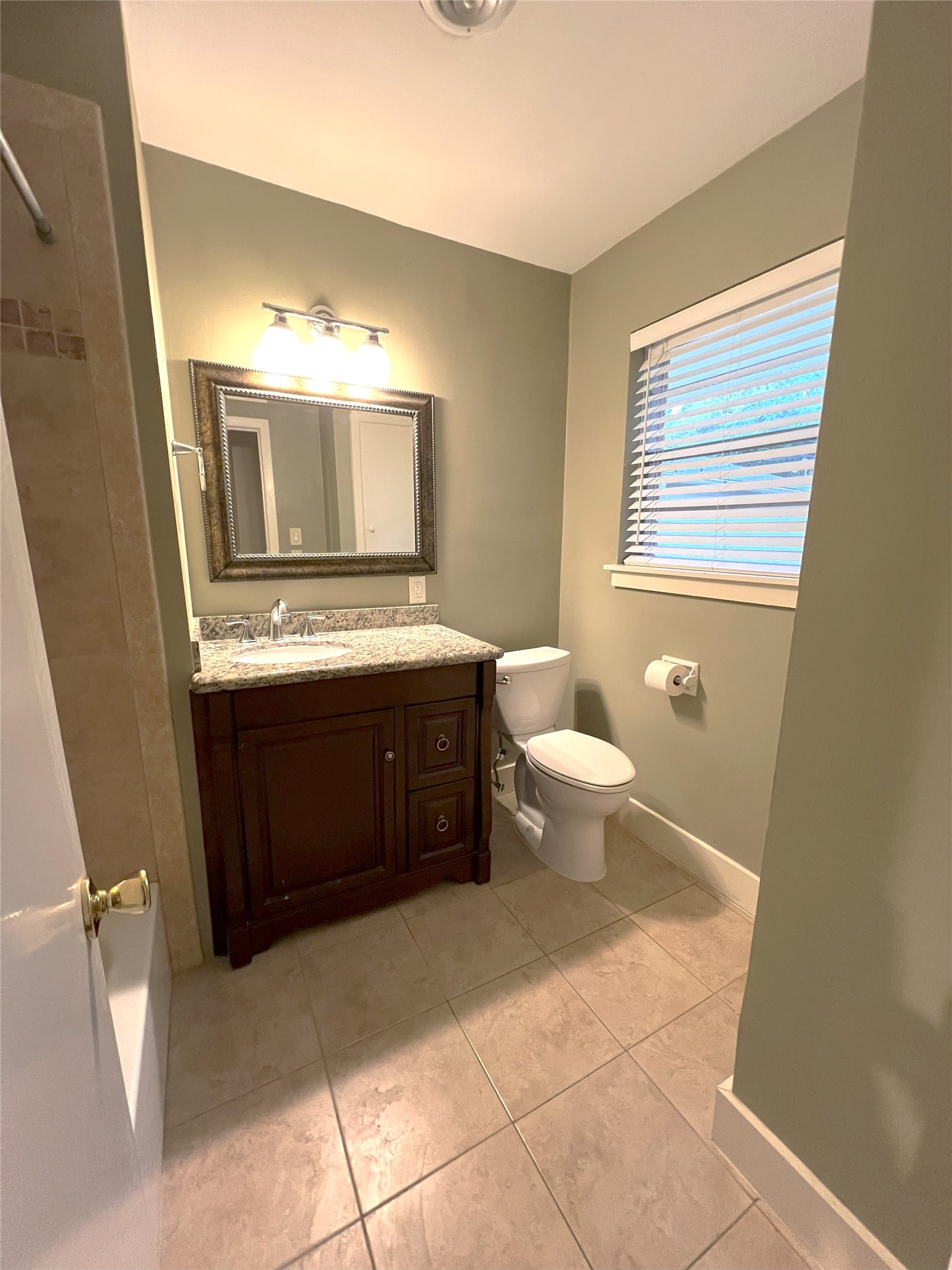 10014 Cedardale Drive Property Photo 18