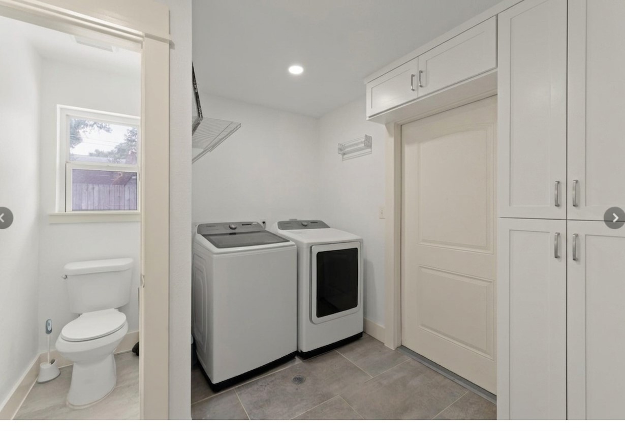 10611 Deerwood Road Property Photo 25