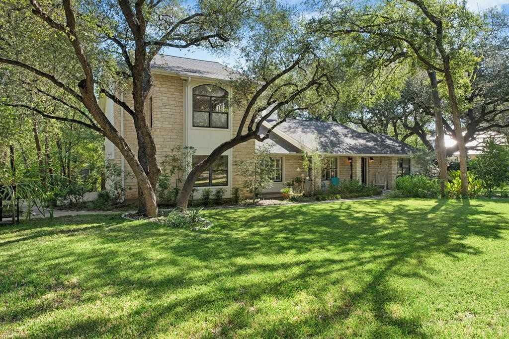 6604 Liveoak Drive Property Photo 4