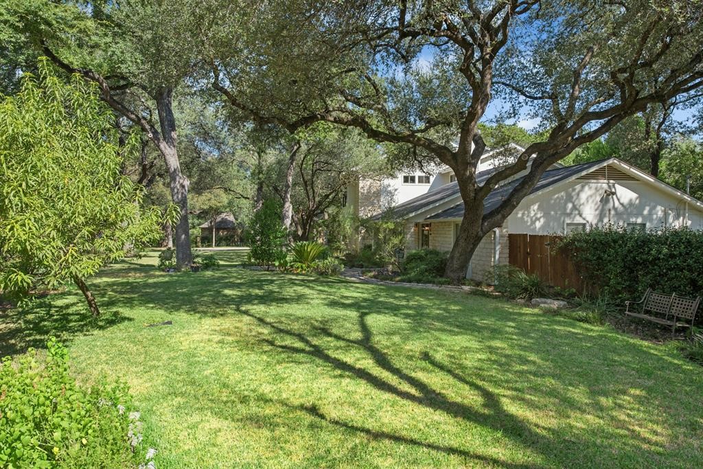 6604 Liveoak Drive Property Photo 28