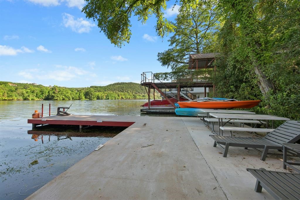 6604 Liveoak Drive Property Photo 31