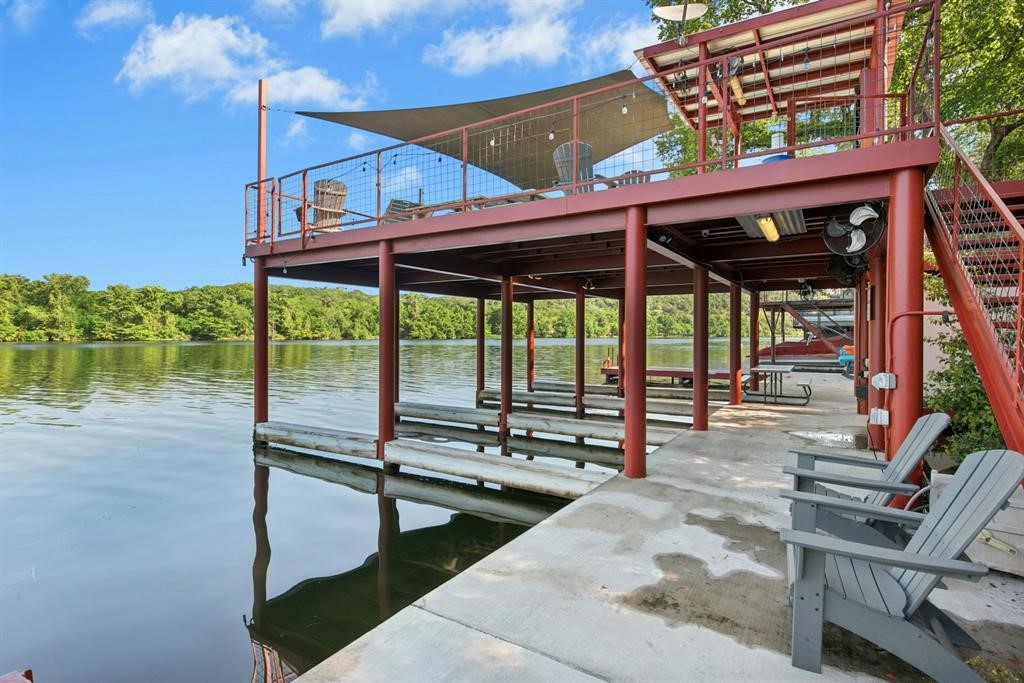 6604 Liveoak Drive Property Photo 32