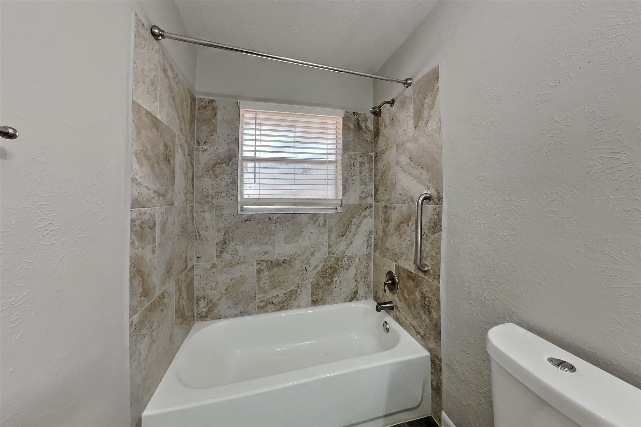 246 Spring Pines Drive Property Photo 17