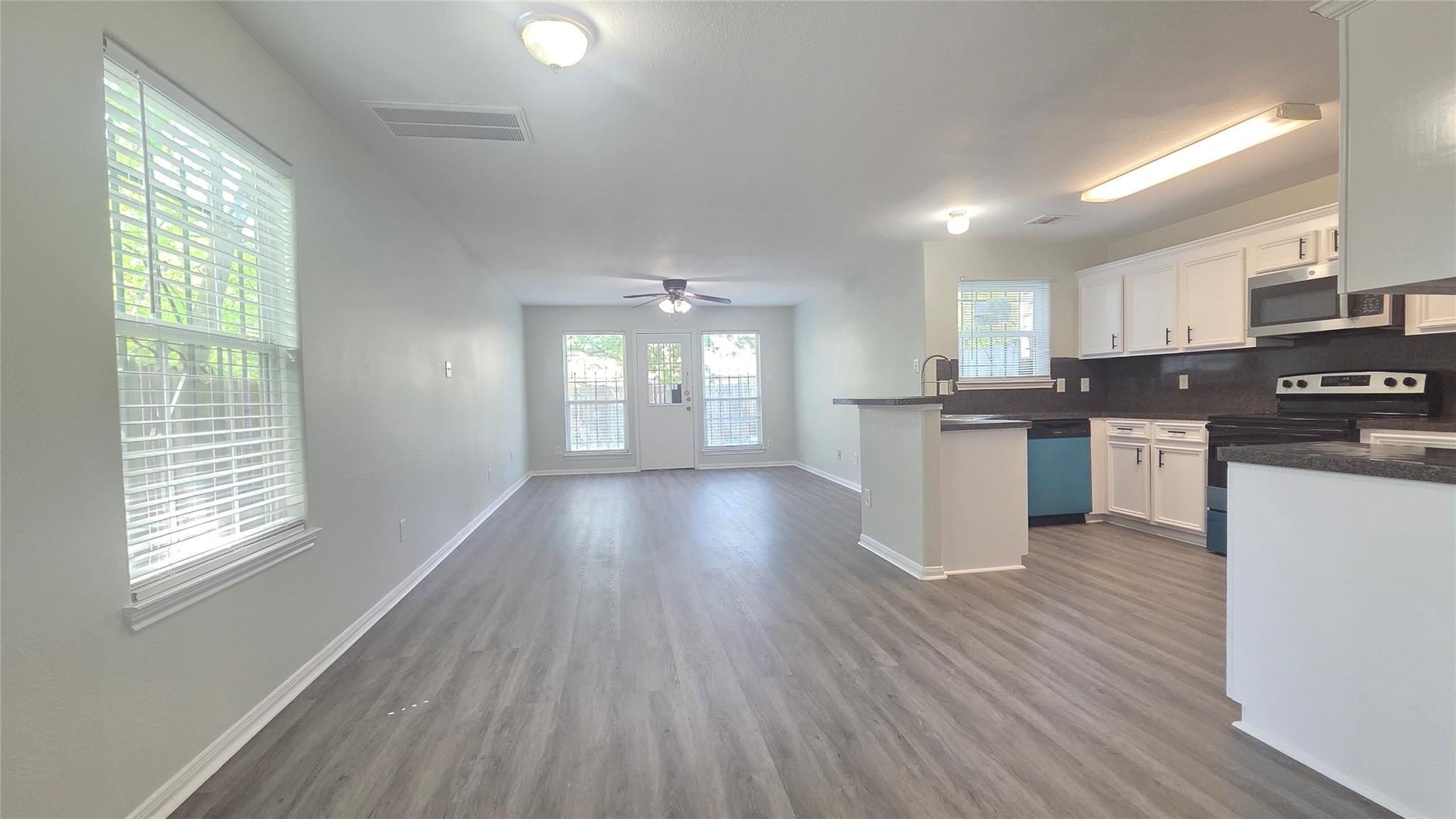 4121 Mallow Street, Houston Tx 77051 Property Photo 4