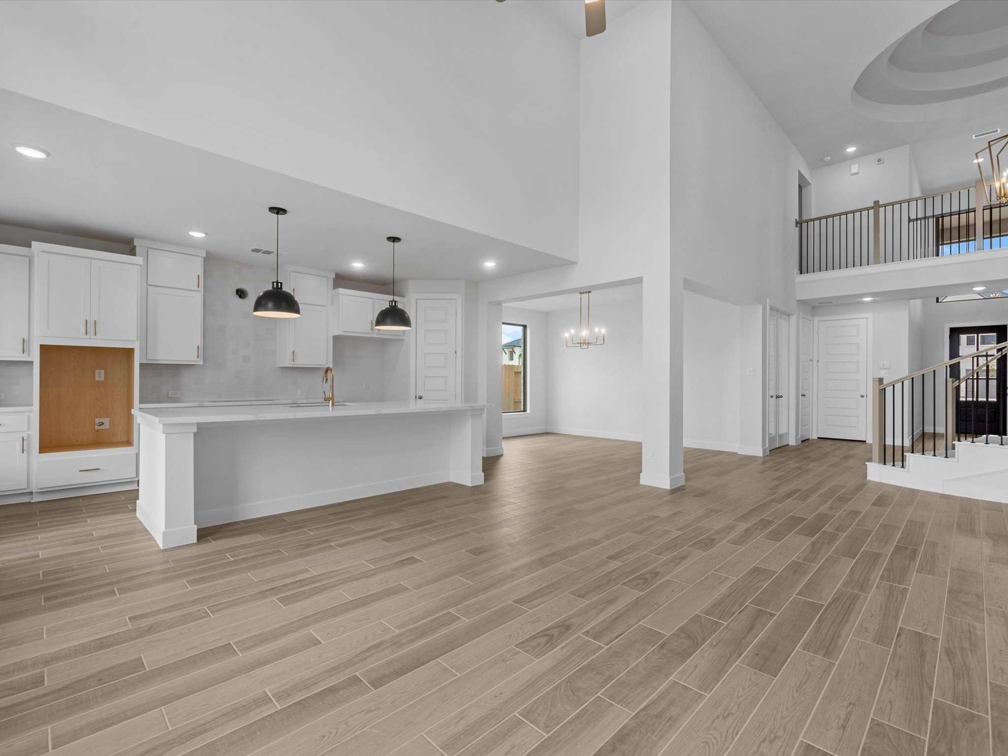 31414 Meadow Grove Court Property Photo 3