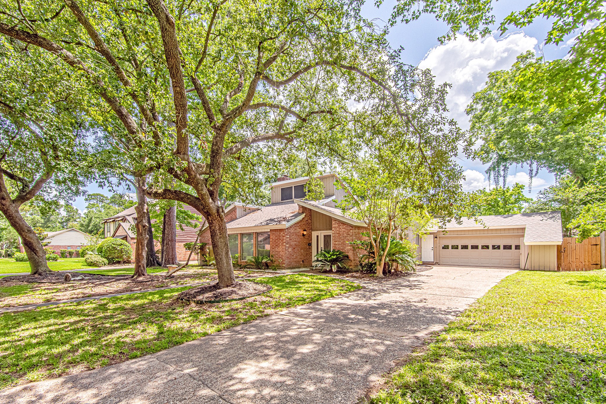 3406 Forest Village Drive Property Photo 43