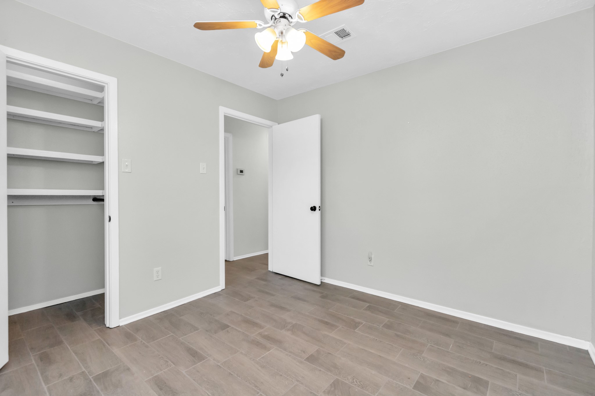 16814 Cobble Ridge Drive Property Photo 22