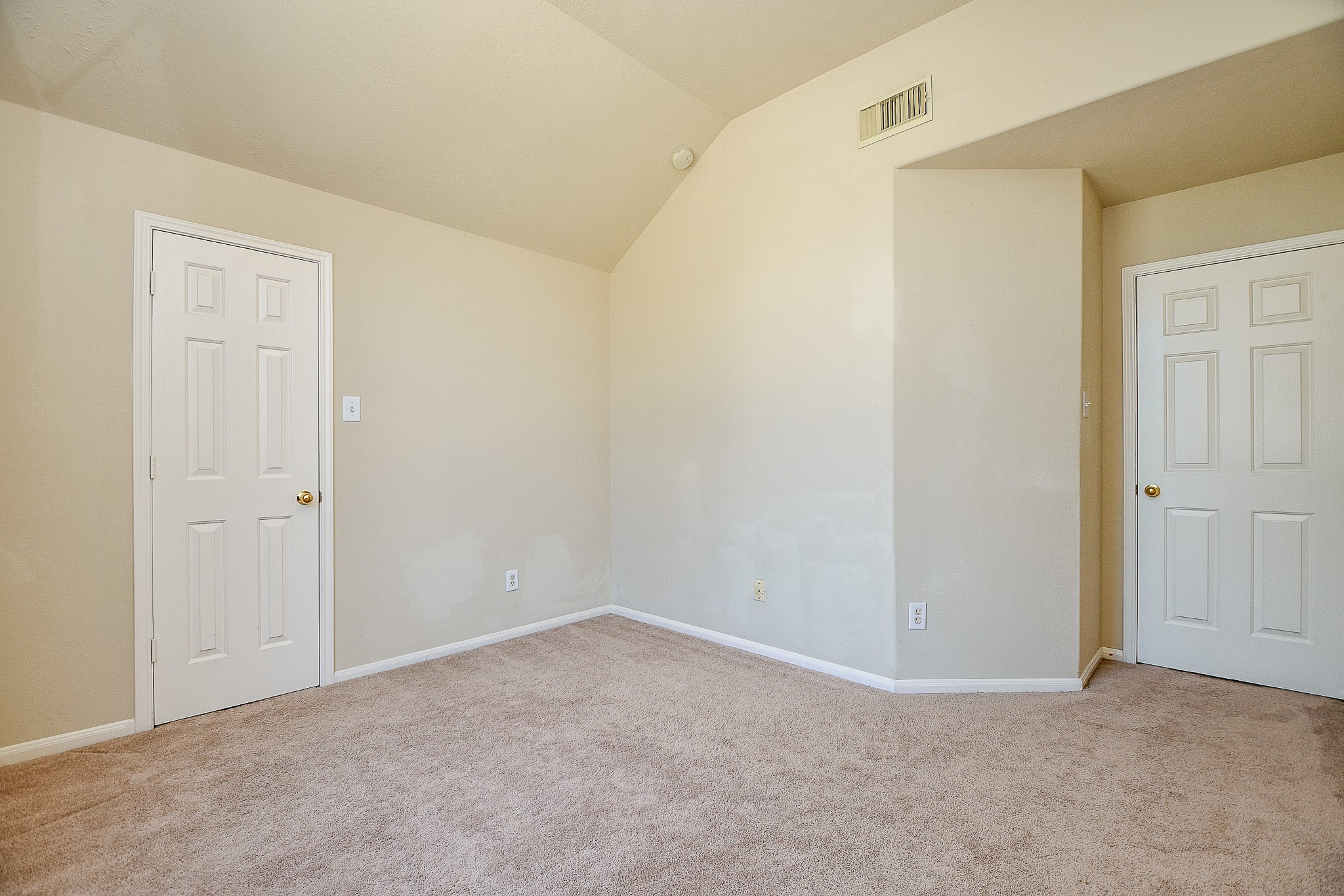 13979 Maximos Dr Property Photo 22