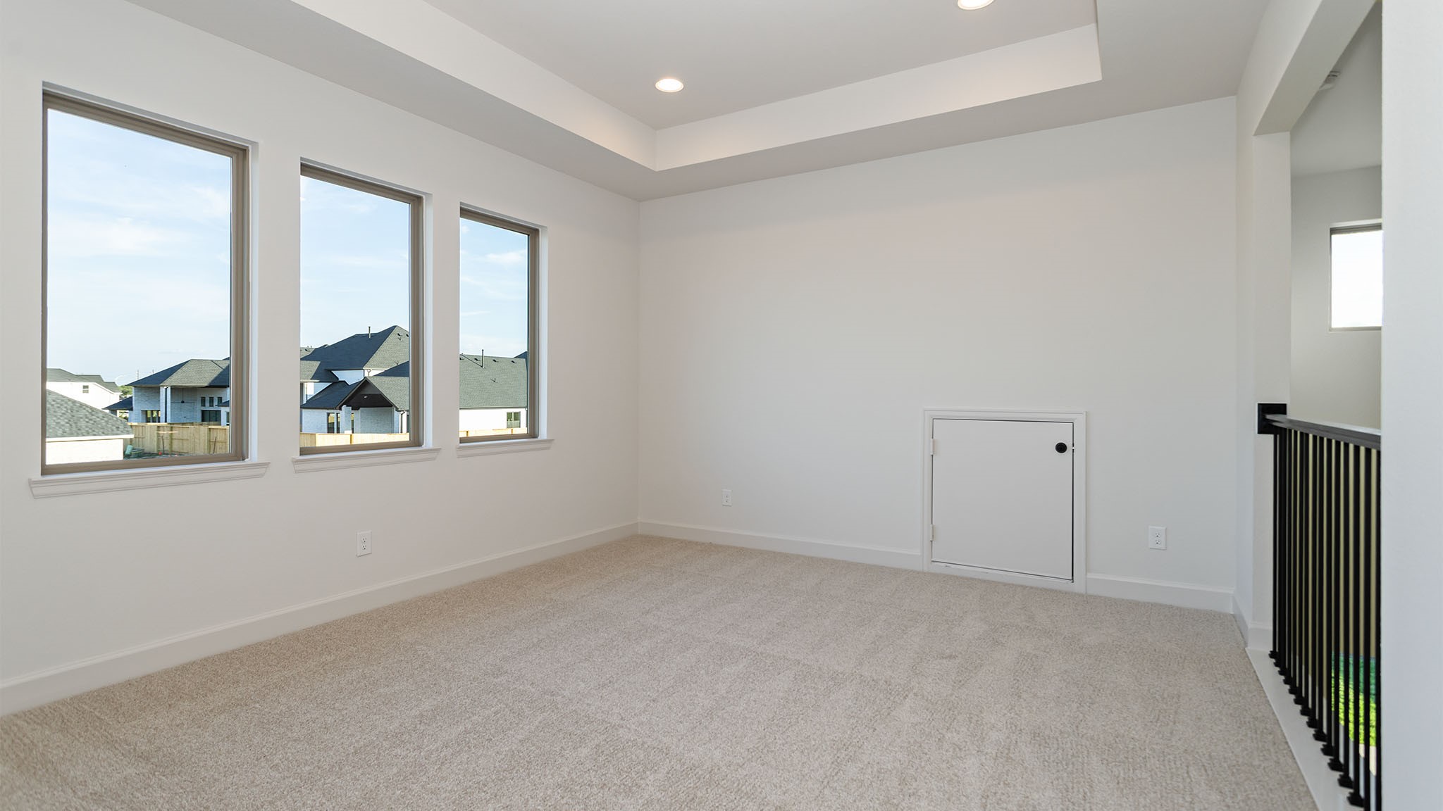 7422 Bayside Falls Lane Property Photo 14
