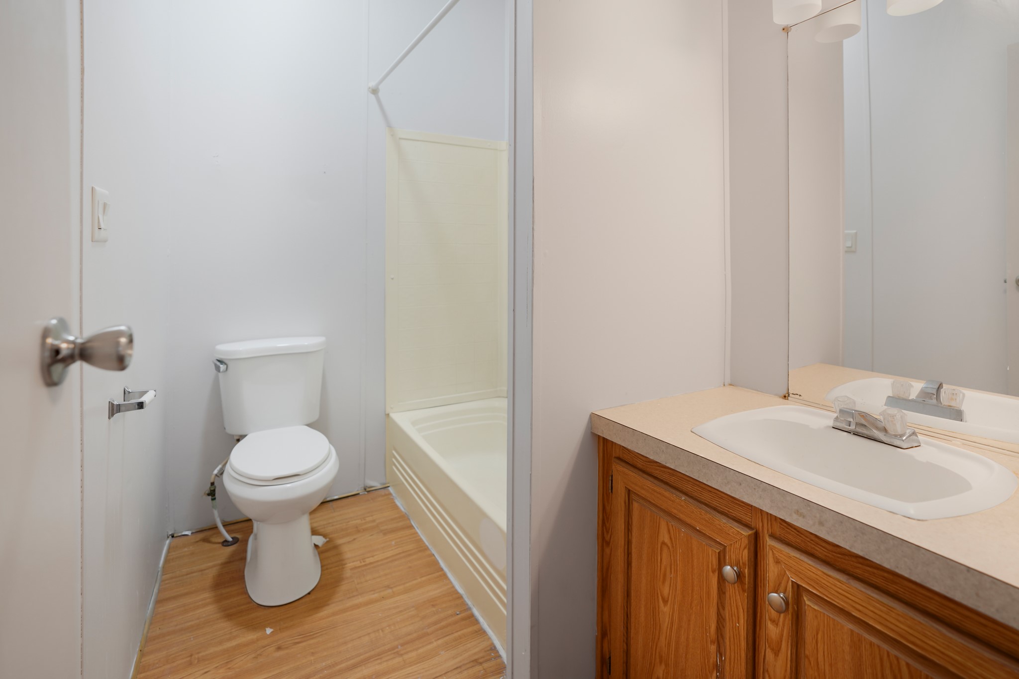 16381 Crockett Bend Drive Property Photo 14