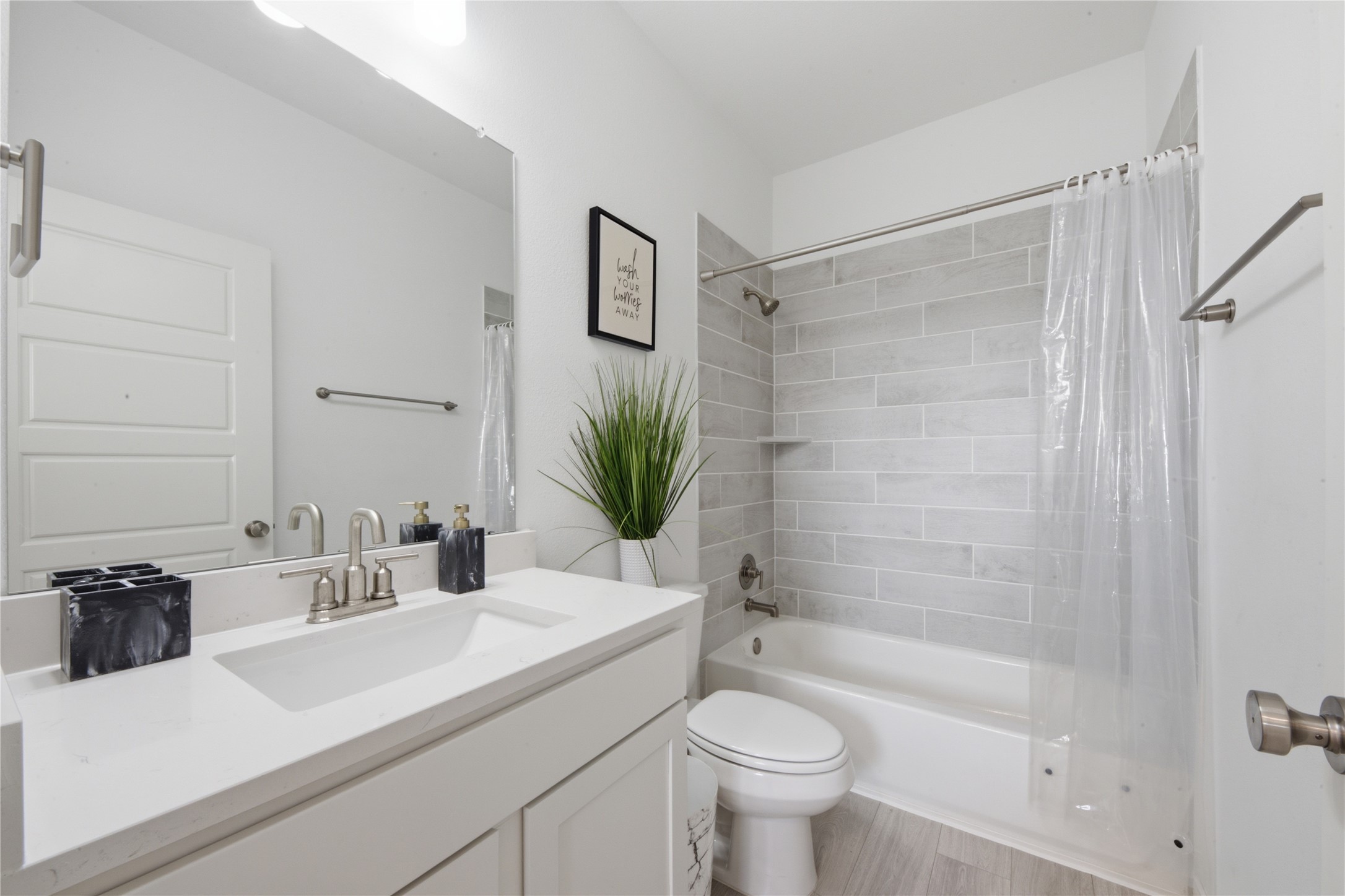 8903 Grovner Place Property Photo 26