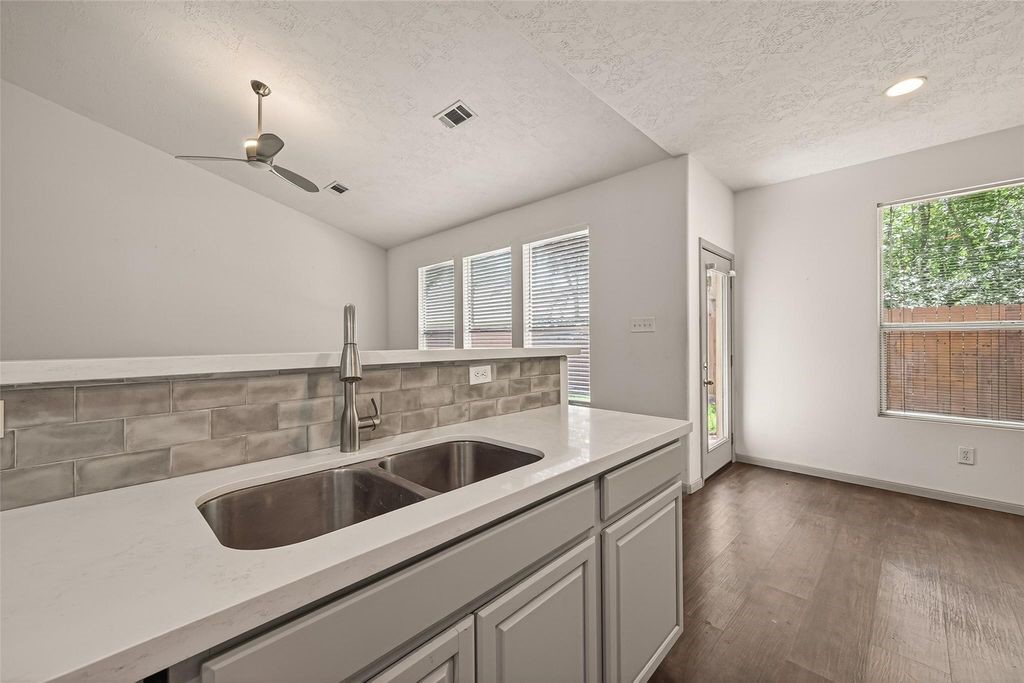 6606 Belmont Bend Property Photo 25
