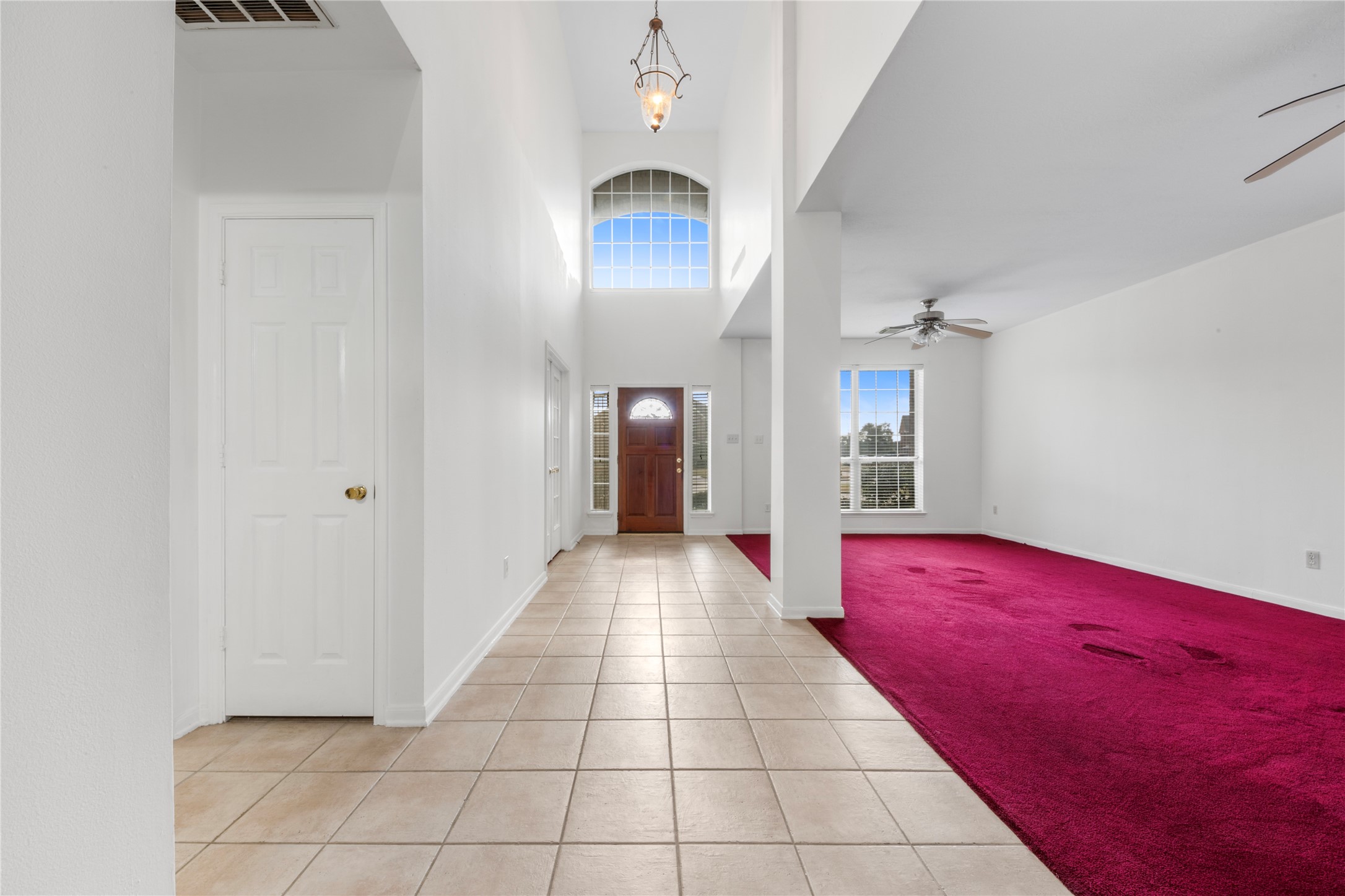 711 Tuely Court Property Photo 6